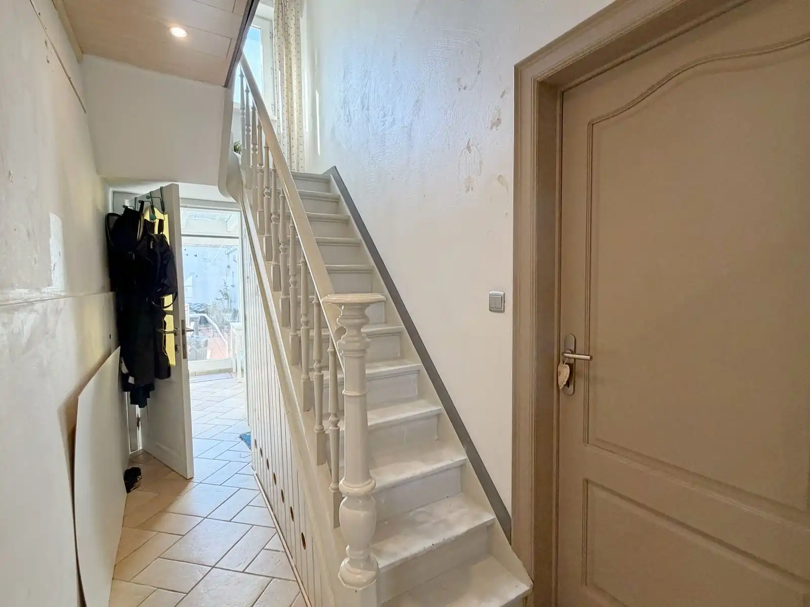 Sfeervolle woning, gelegen op korte afstand van het levendige centrum van Oostende! foto 11