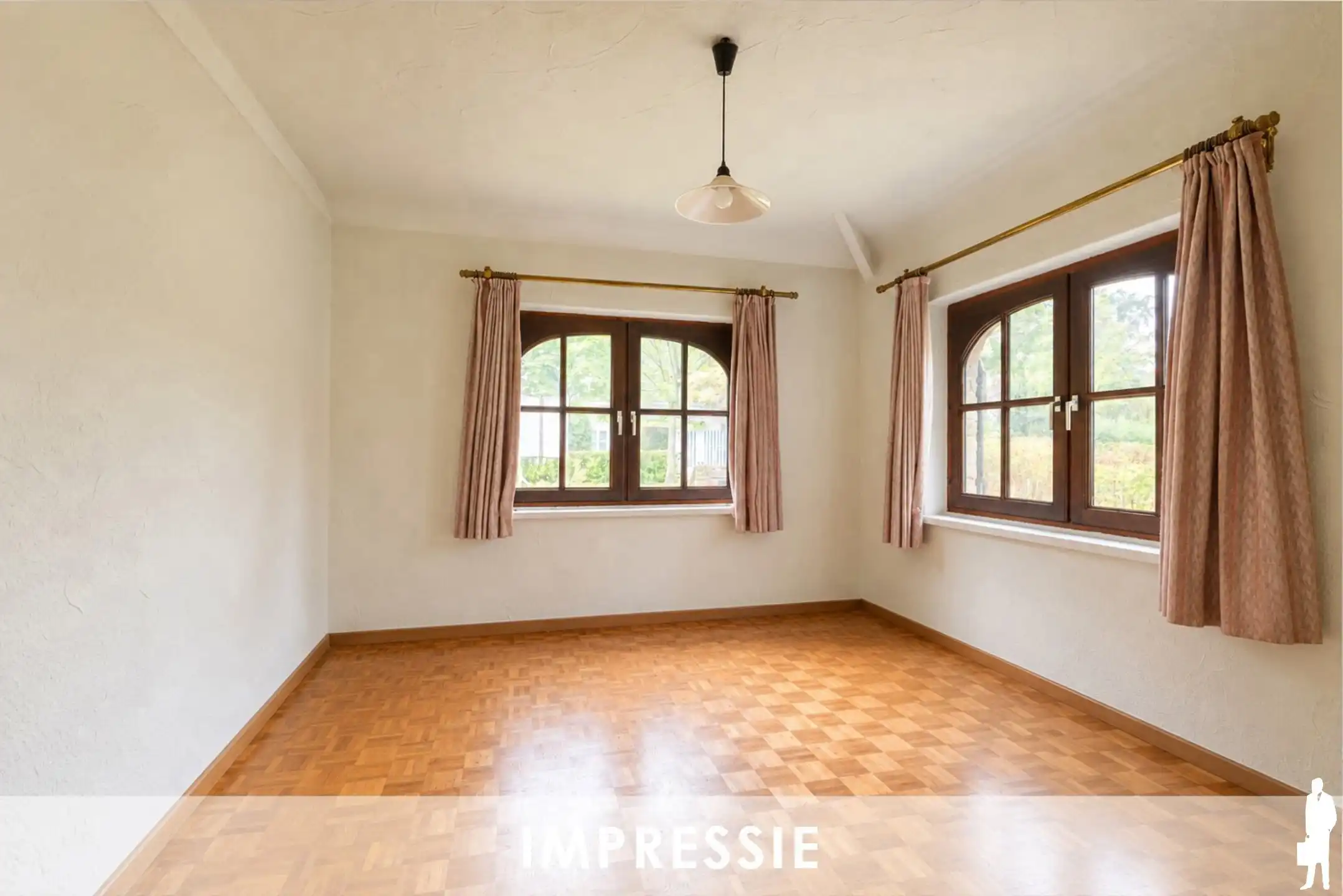 Gelijkvloerse villa met 4 slpk op toplocatie foto 17