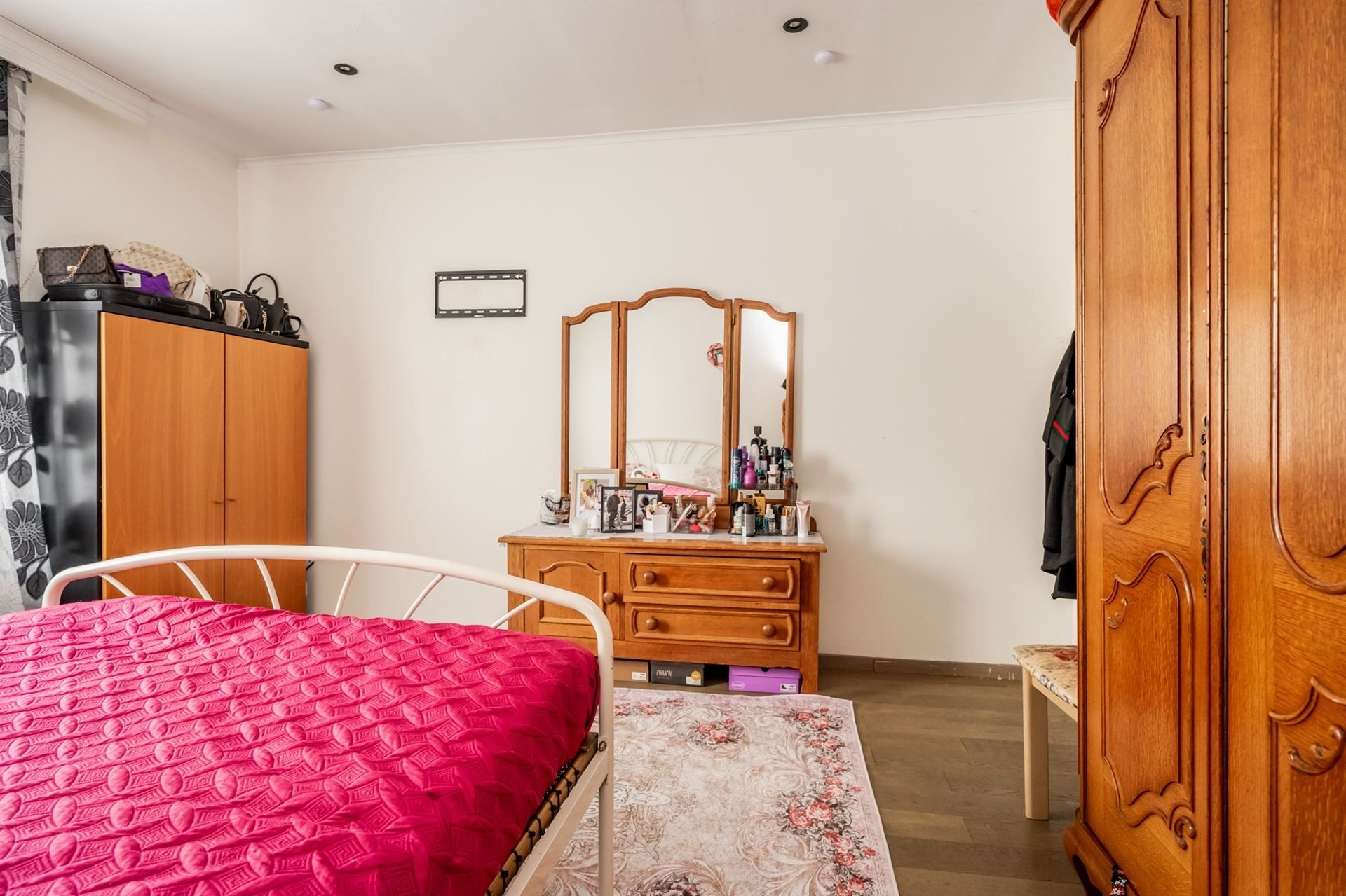 Duplex app met 3 slpks, terras en garage. foto 8