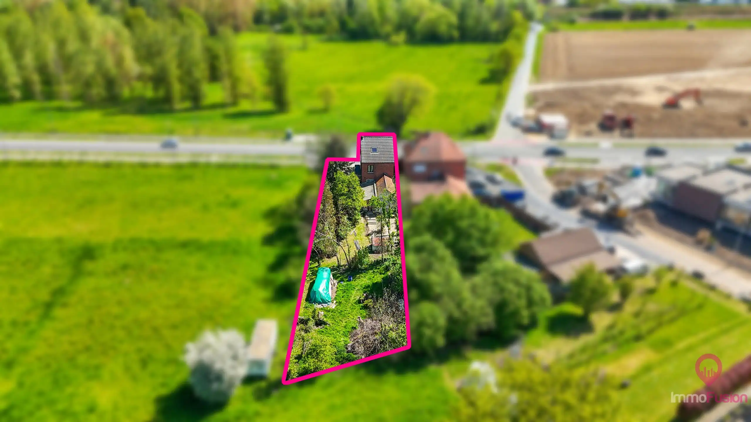 Te renoveren woning met 3 slpkms op ruim perceel van 8a58ca! foto 35