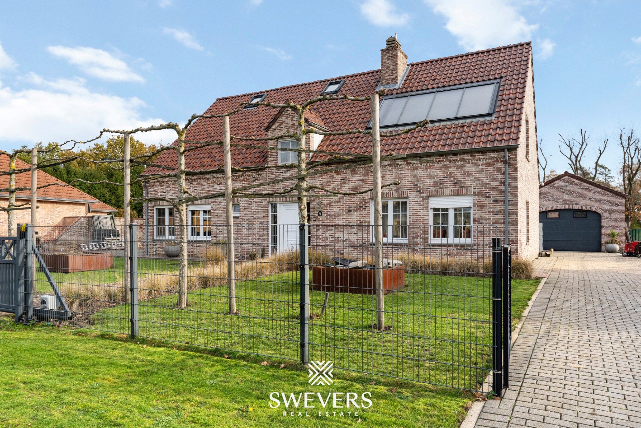 Instapklare Villa met Professionele Paardenaccommodatie:  foto 36