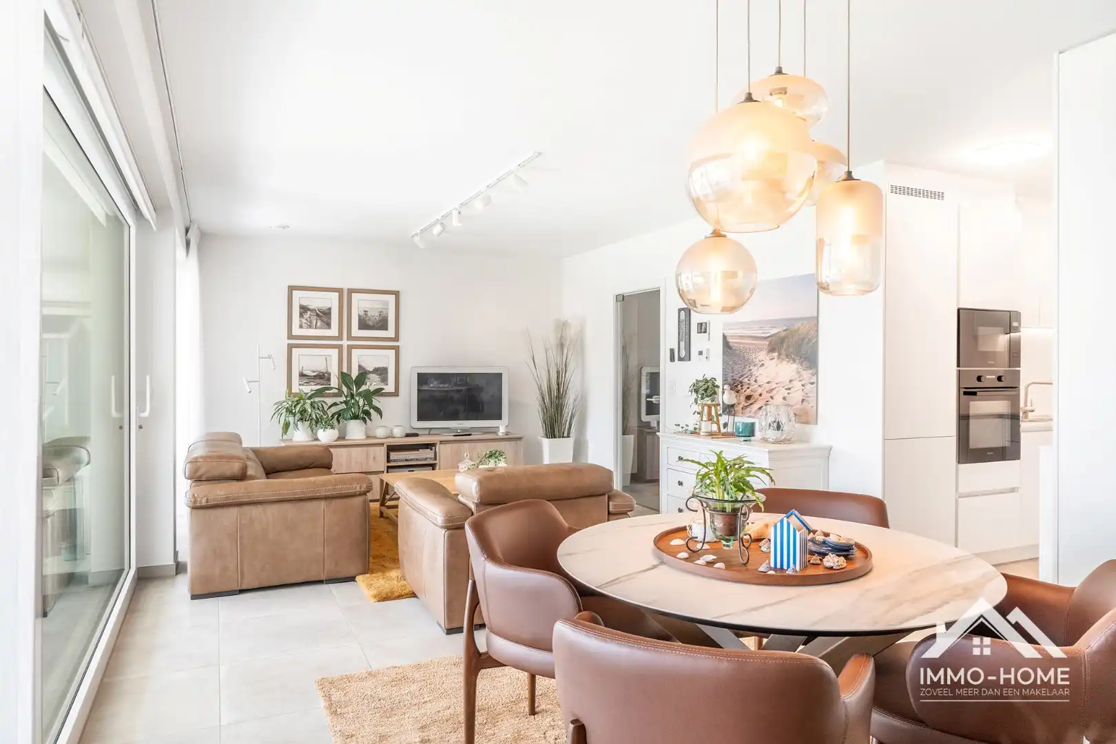 Uitzonderlijk appartement met heel ruim terras foto 9