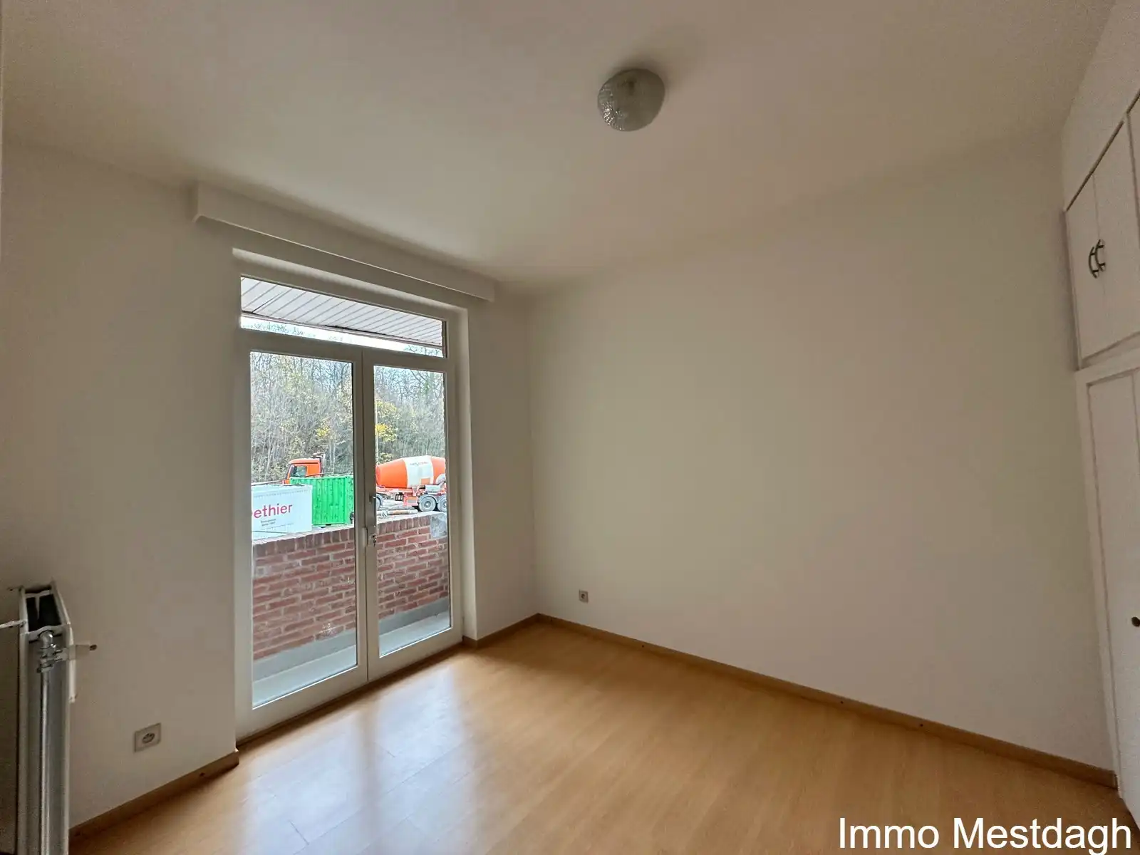 Royaal appartement met garagebox en zicht op de Schaffense Poort. foto 17