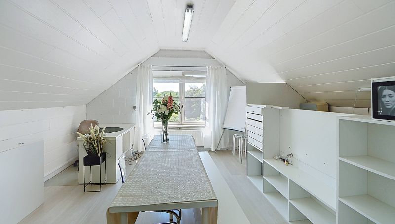 Zeer rustig gelegen villa van 330m² op 8a45ca met prachtige zuidgerichte tuin foto 37