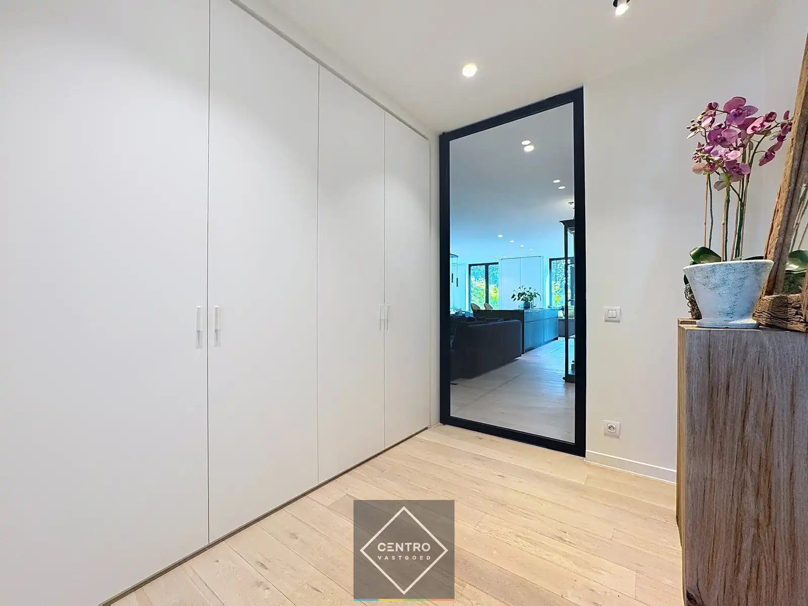 Exclusief & luxueus afgewerkt ("Obumex") VILLA-APPARTEMENT met prachtig TERRAS in een groene omgeving met ALLE PRIVACY! foto 5