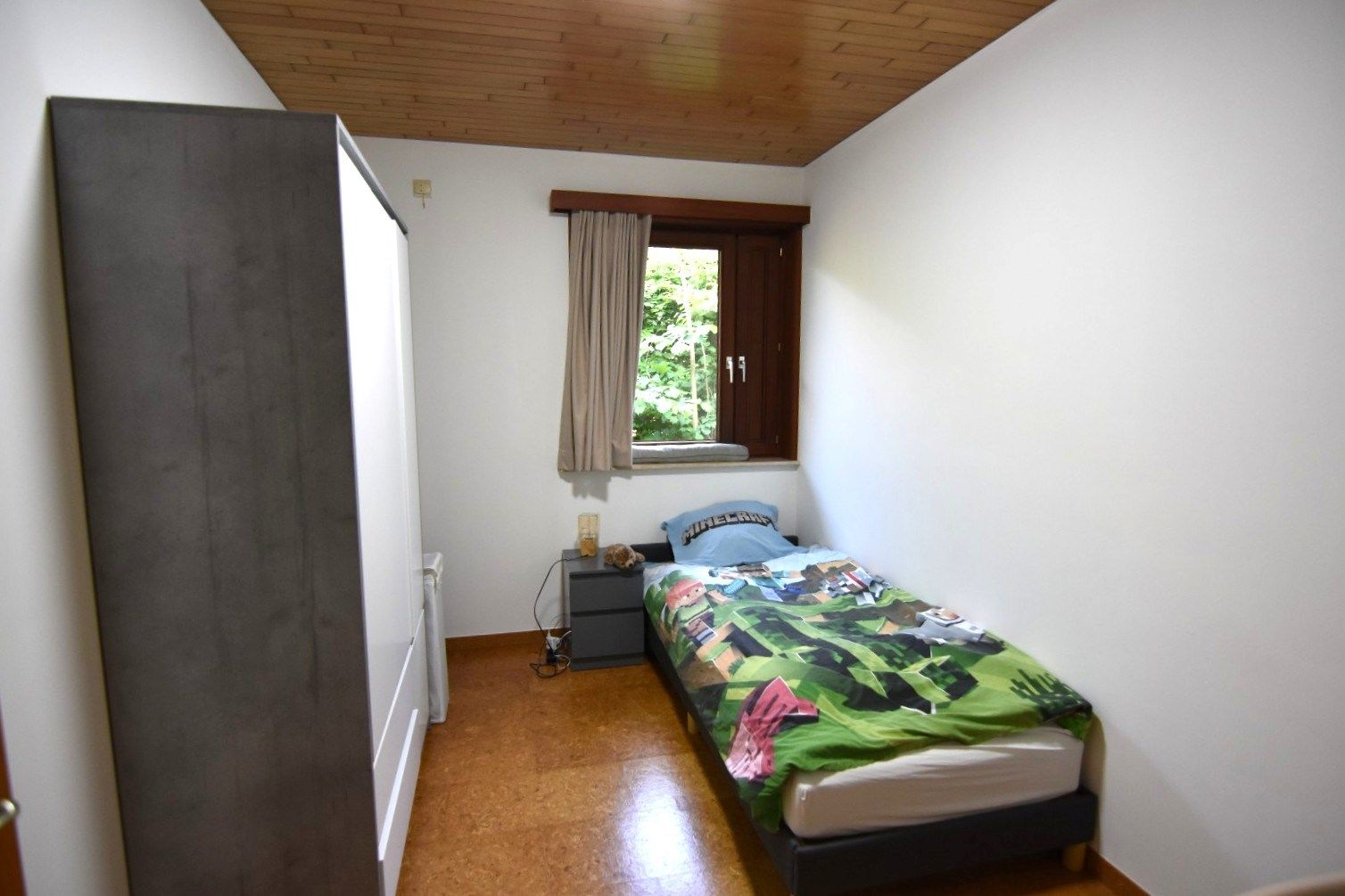 Alleenstaande woning met indrukwekkende tuin foto 26
