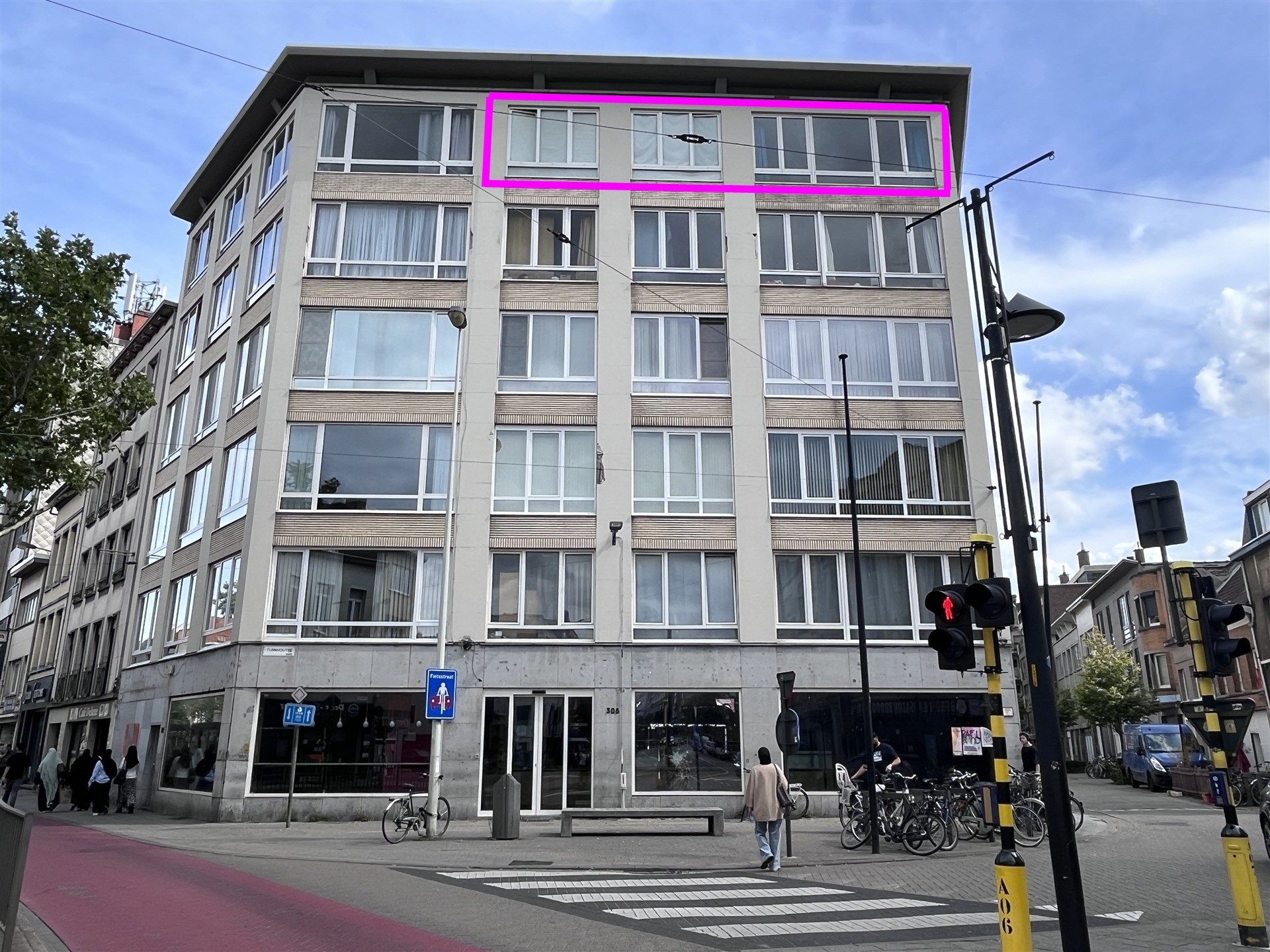 ()=>{if(producerUpdateValueVersion(node),producerAccessed(node),node.value===ERRORED)throw node.error;return node.value} Hogeweg 5/bus 2 - 2140 BORGERHOUT