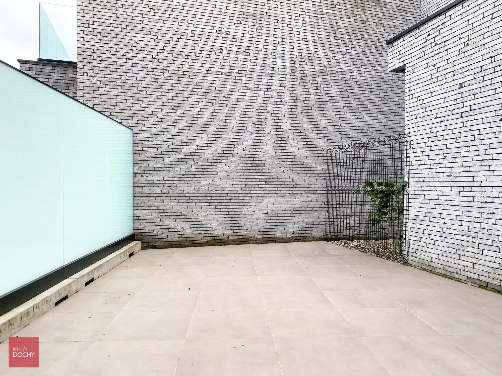 Recent gebouwd instapklaar appartement met grote terrassen en ondergrondse garagebox | Potegemstraat foto 10