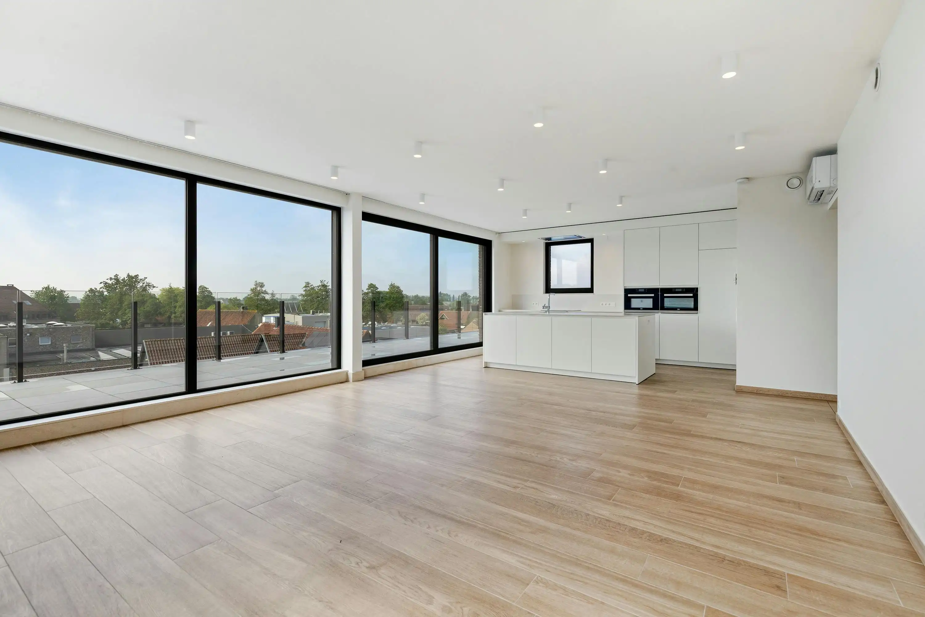 Penthouse met 2 slaapkamers op topligging in centrum Aalter foto 3