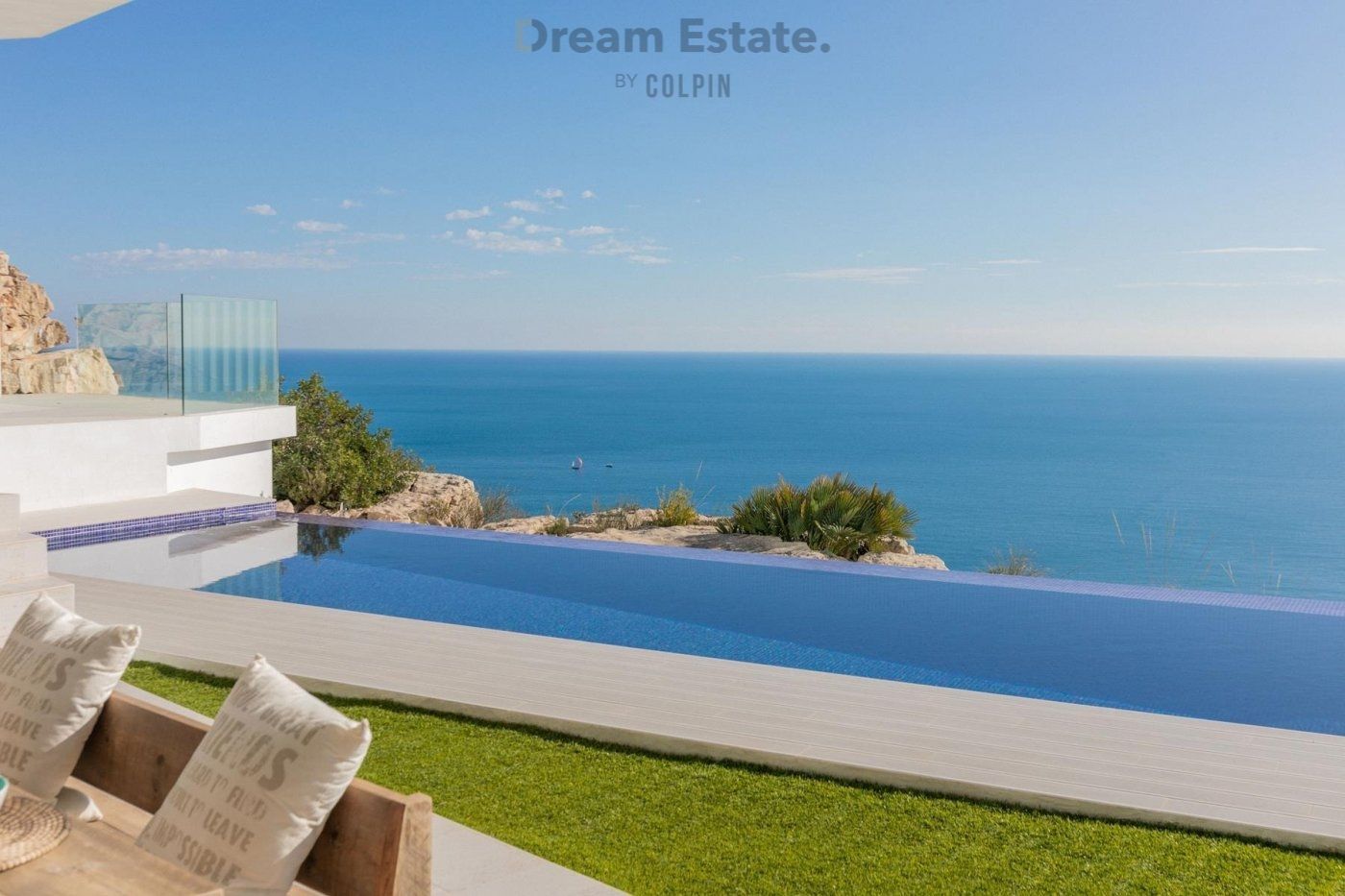 Villa op de eerste lijn foto 5