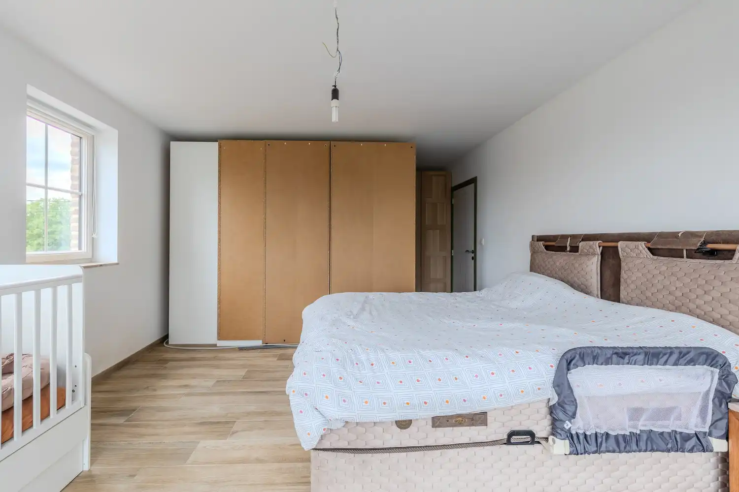 Ruime woning  op een perceel van 7a62ca met 5 slaapkamers en 2 badkamers in Stokkem foto 28