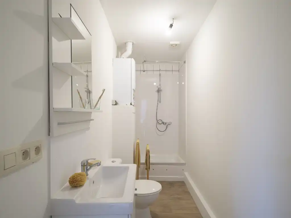 Lichtrijk 1 slpk appartement nabij het rozebroeken park foto 6