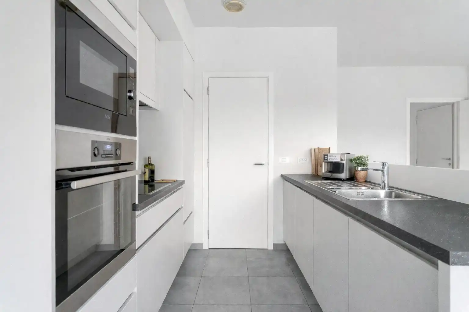 Gelijkvloers appartement met groot zonneterras foto 10