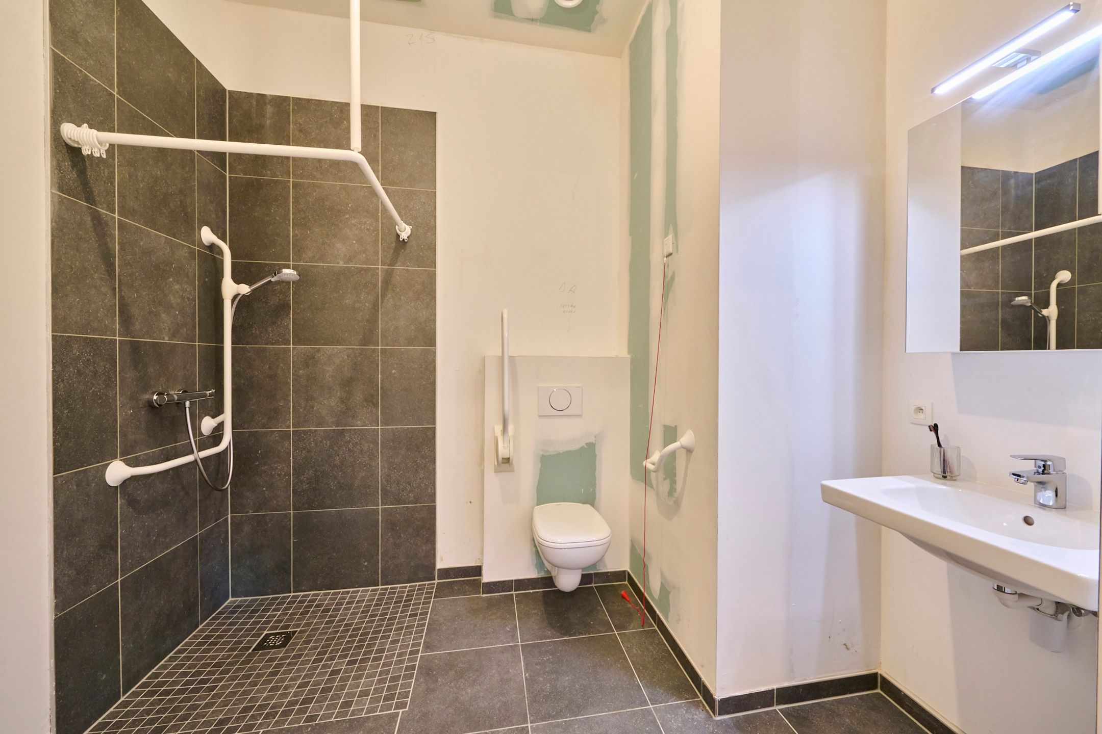 ASSISTENTIEWONING, 1 SLAAPKAMER, 77m² foto 12