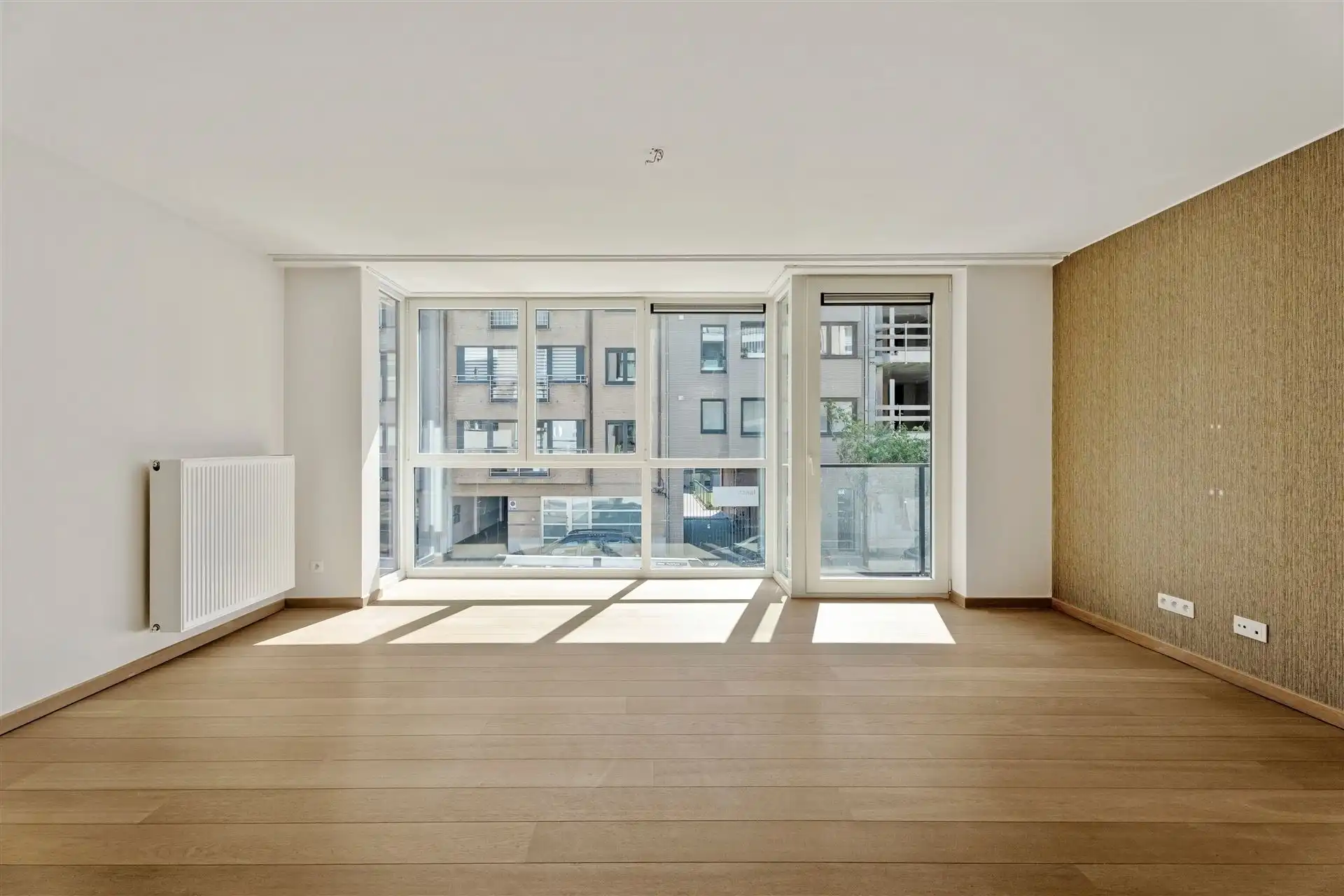 INSTAPKLAAR / GROOT TERRAS foto 2