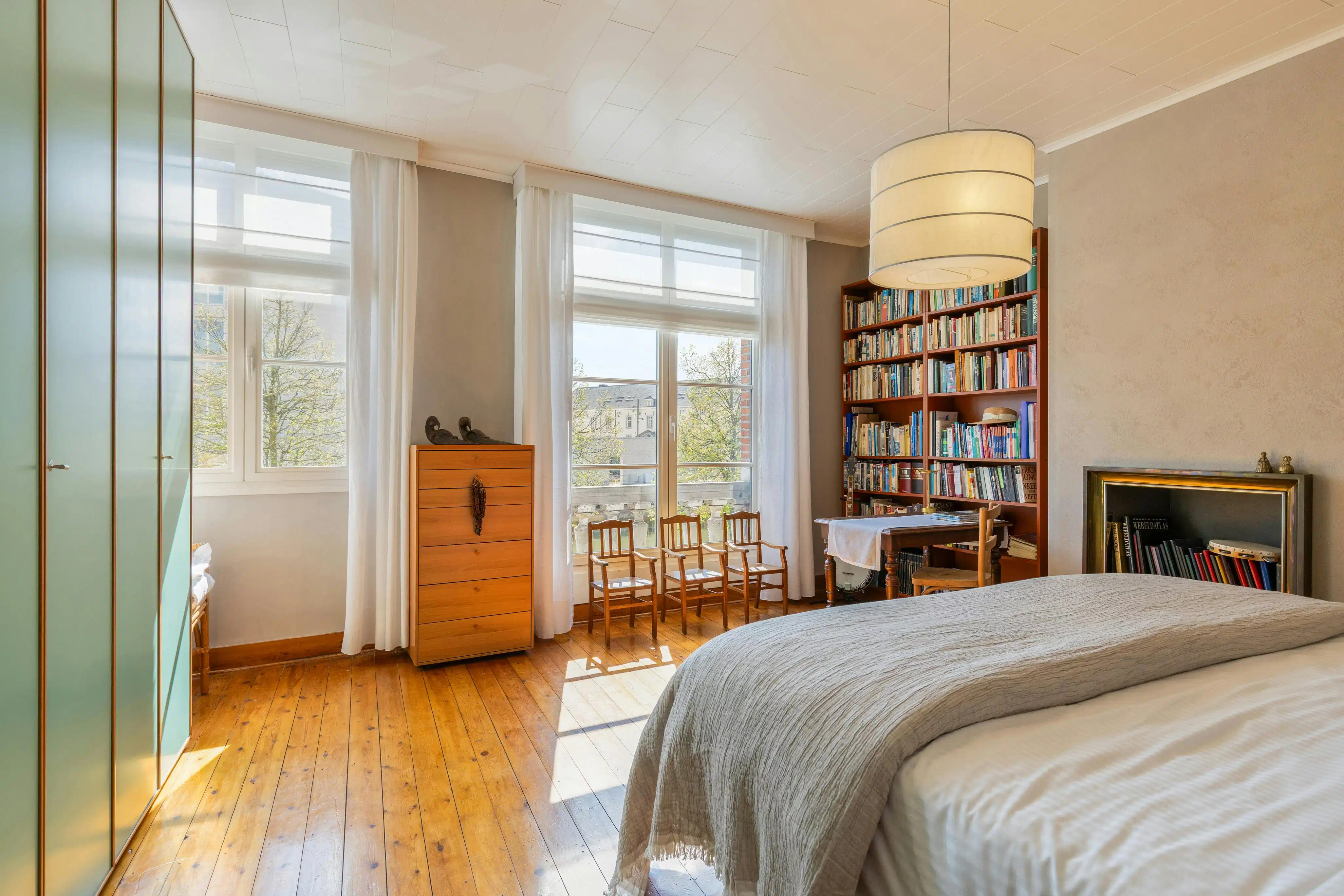 Karaktervol herenhuis met authentieke elementen  in Mechelen foto 12