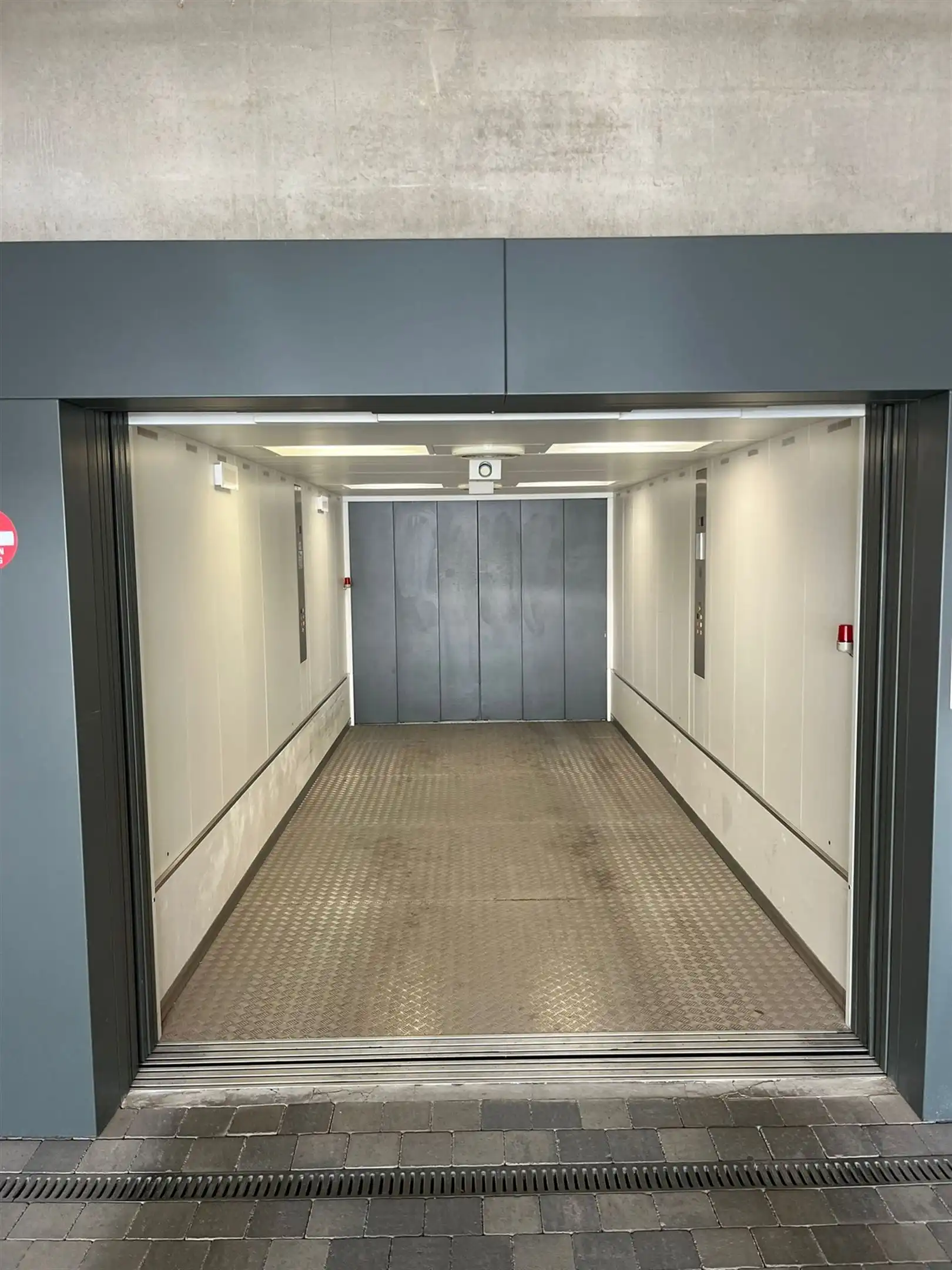 Autostaanplaats foto 4