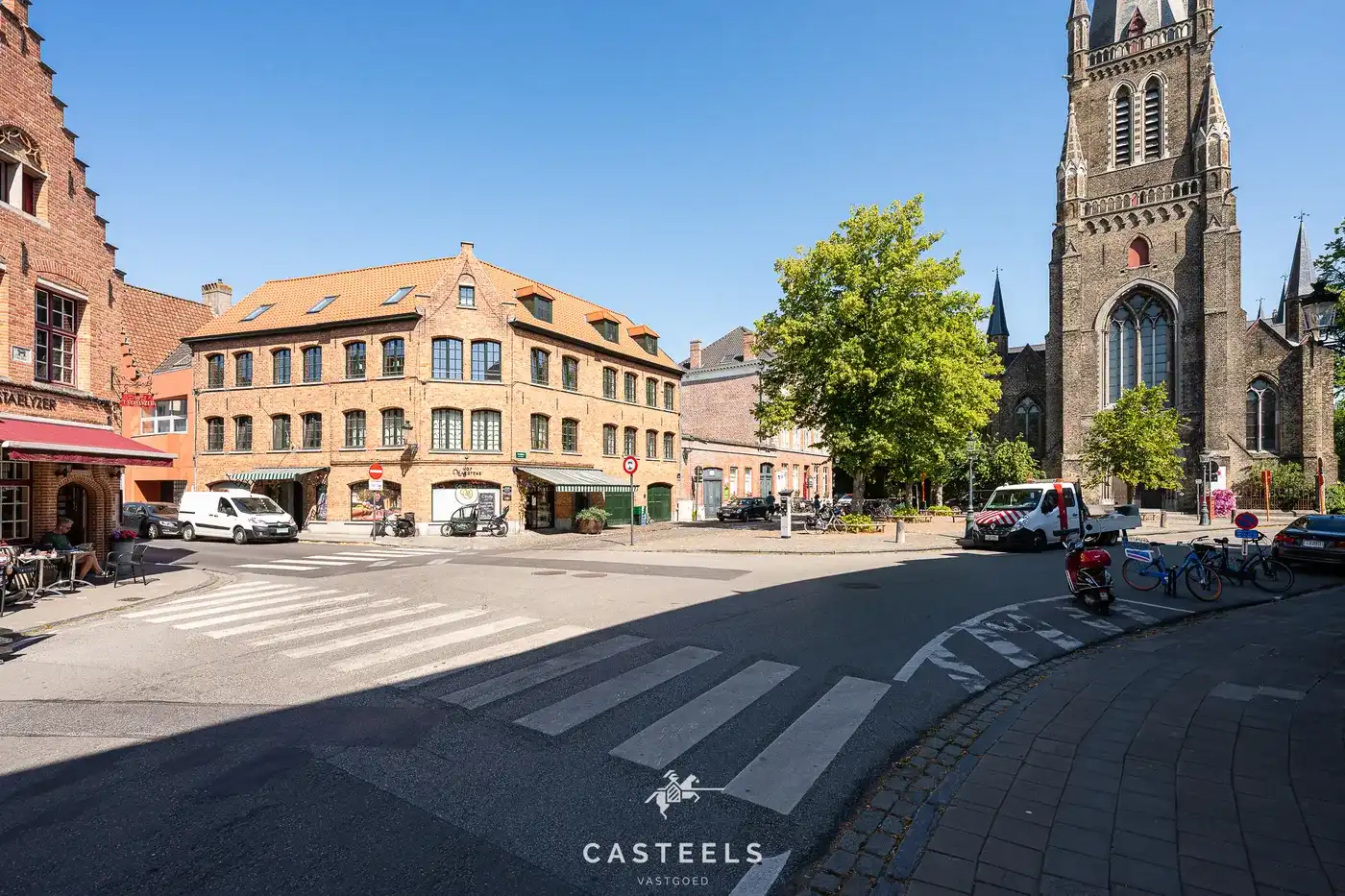 Ruime duplex met terras van 43 m² in hartje Brugge foto 32