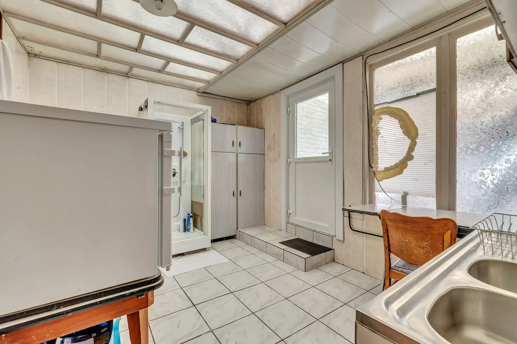 Ruime woning met twee entiteiten en ruime garage foto 9