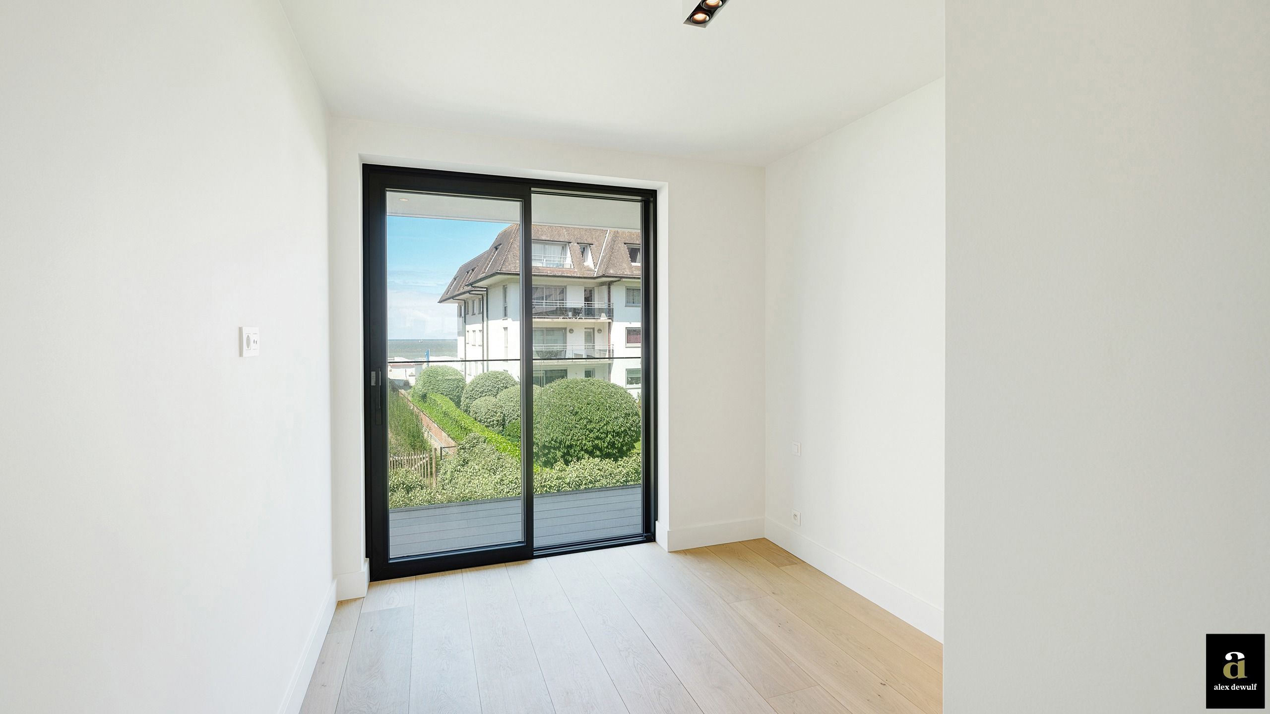 Stijlvol 2-slaapkamerappartement nieuwbouw met zonneterras en zeezicht – Ocean Drive [Kustlaan - Zoute]. foto 19