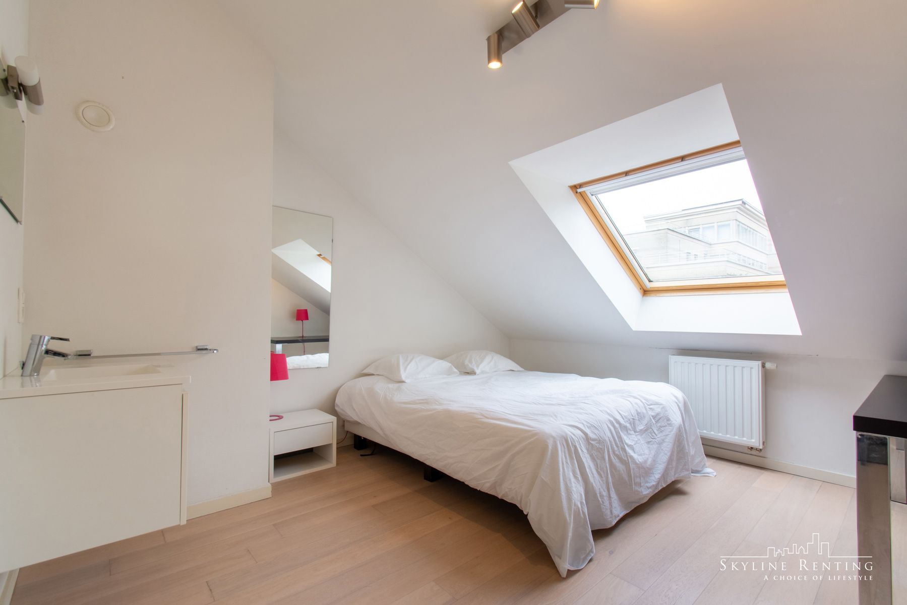  Mooi 2 verdieping appartement + 3K + terras (Europese wijk) foto 13