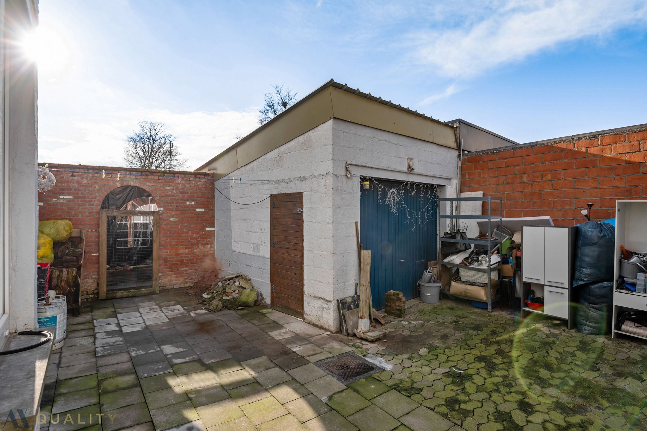 Half-open woning met 3 slpk., oprit, gar., tuin en polyvalente zolderruimte foto 17