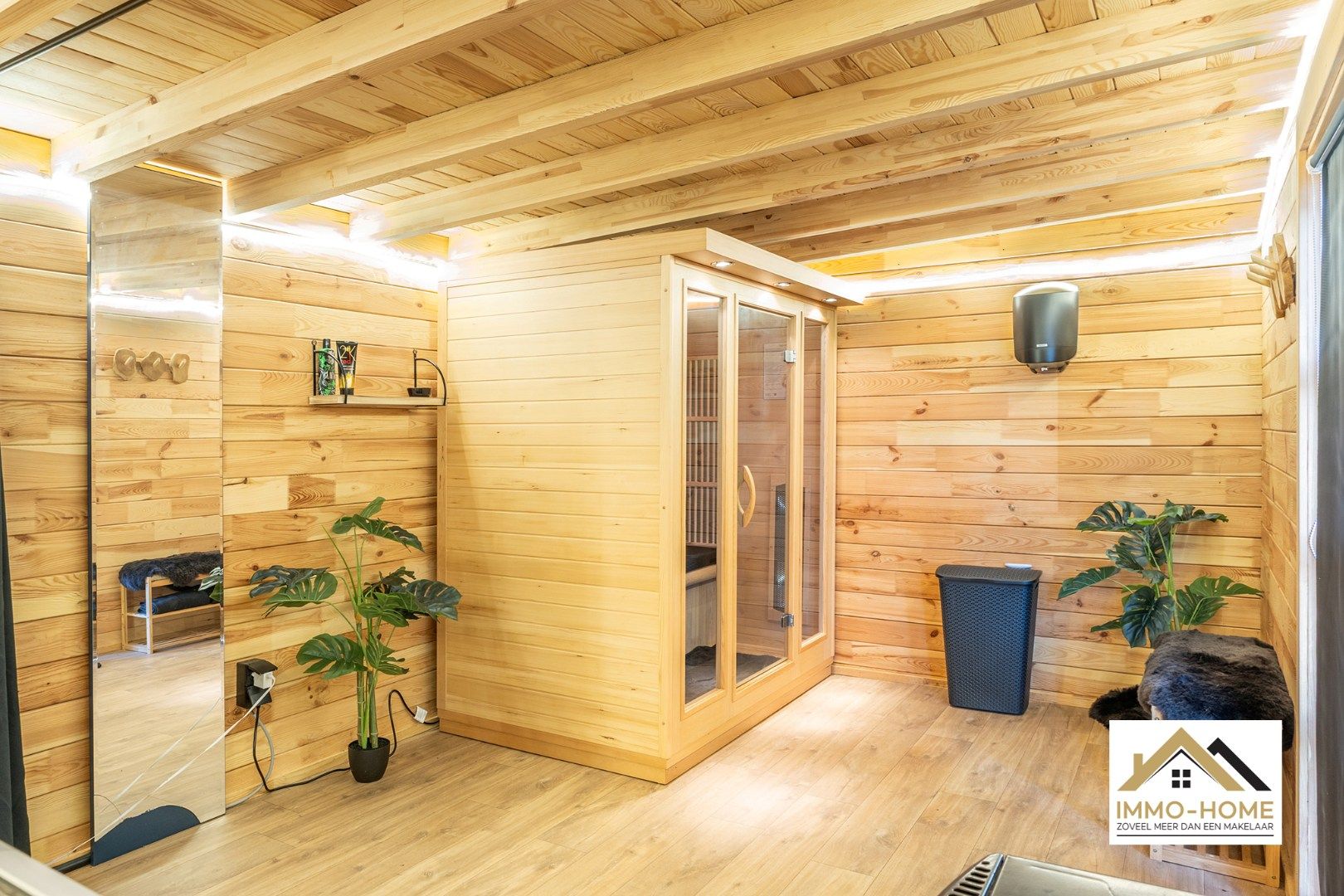 Ruime vrijstaande woning met zwembad en ruime grond op topligging! foto 24