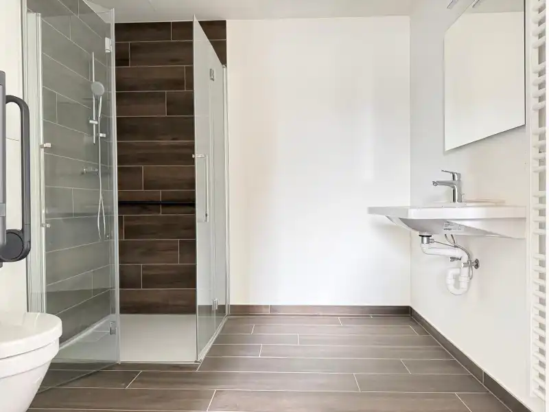SERVICEFLAT MET GEZELLIG TERRAS foto 6