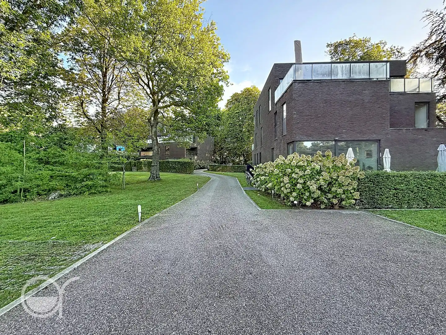 Bovengrondse parkeerplaats te huur in Zwijnaarde foto 4