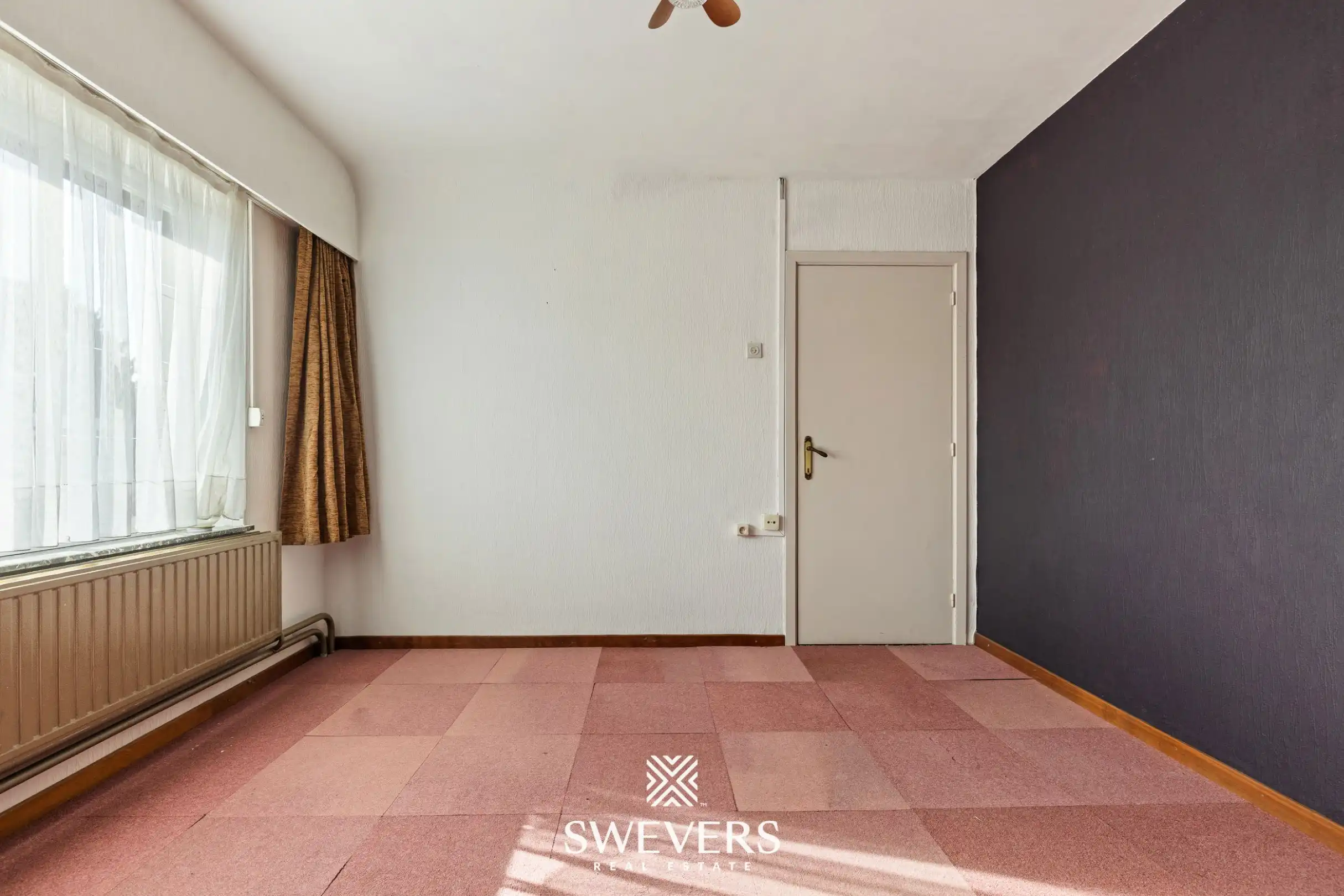 Ruime te renoveren woning op zonnig (ZW) perceel van 12a 33ca in het centrale Lummen foto 16