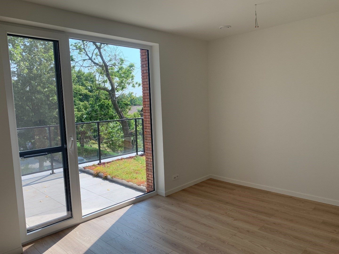 1-slpk app met terrassen en parkeerplaats foto 6