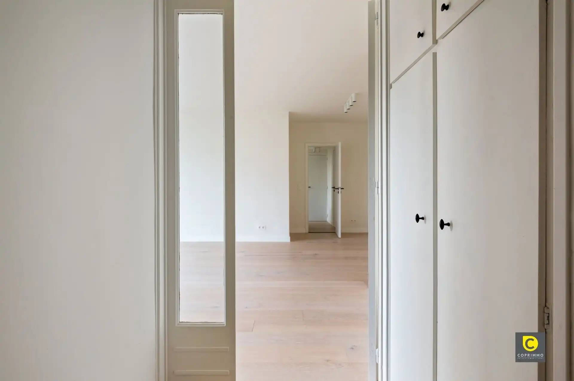 Gerenoveerd 2 slpk appartement foto 3