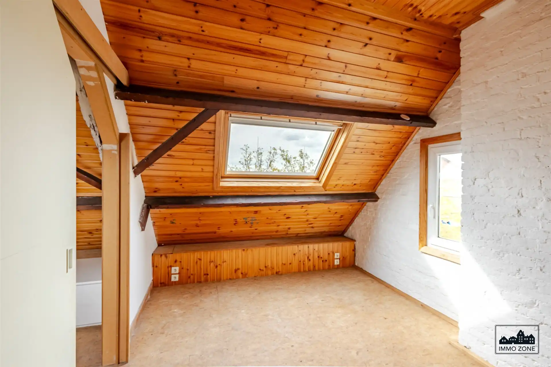 Ruime woning met tuin en garage in Hamme foto 19