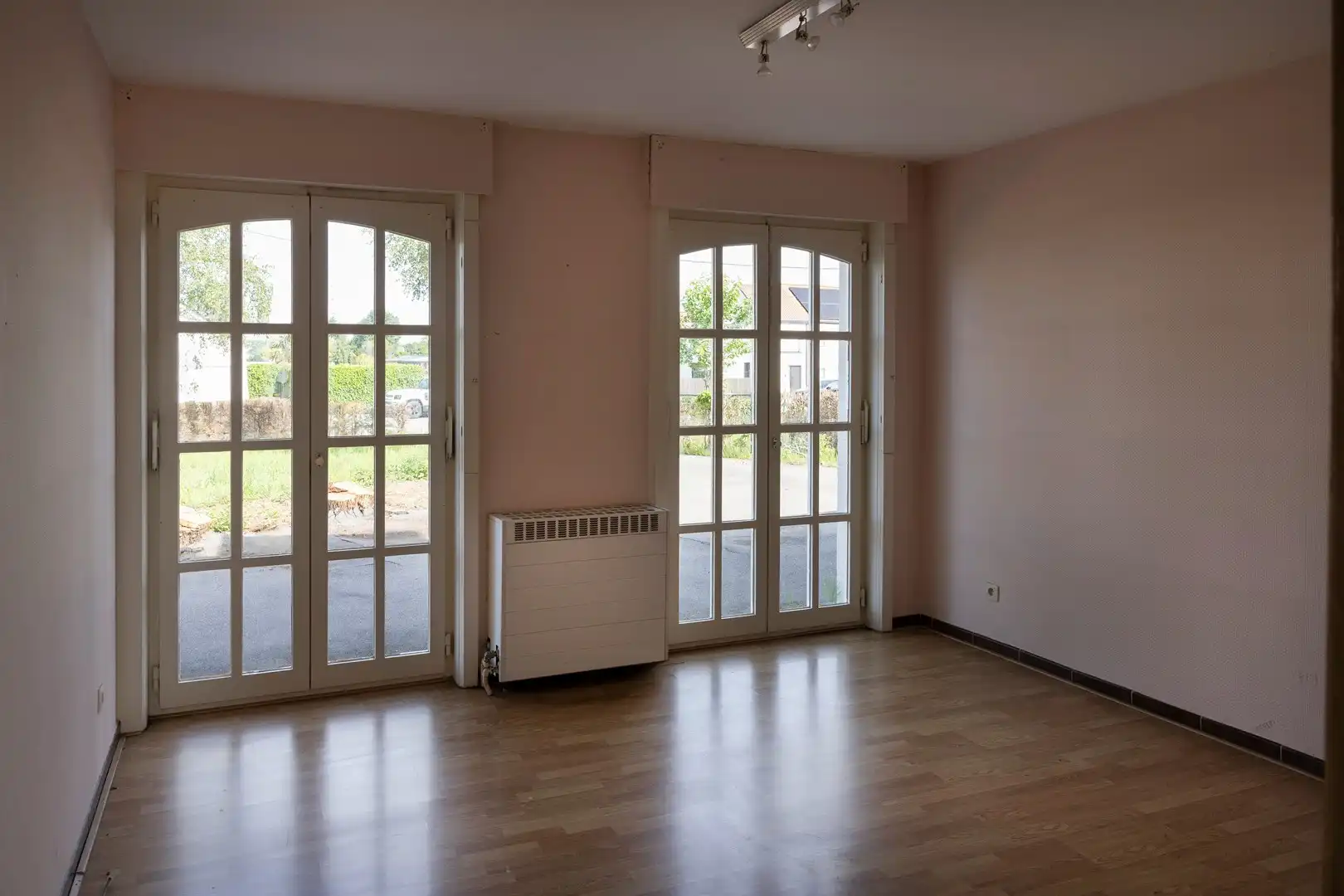Te renoveren villa op perceel van 2.433 m². foto 7