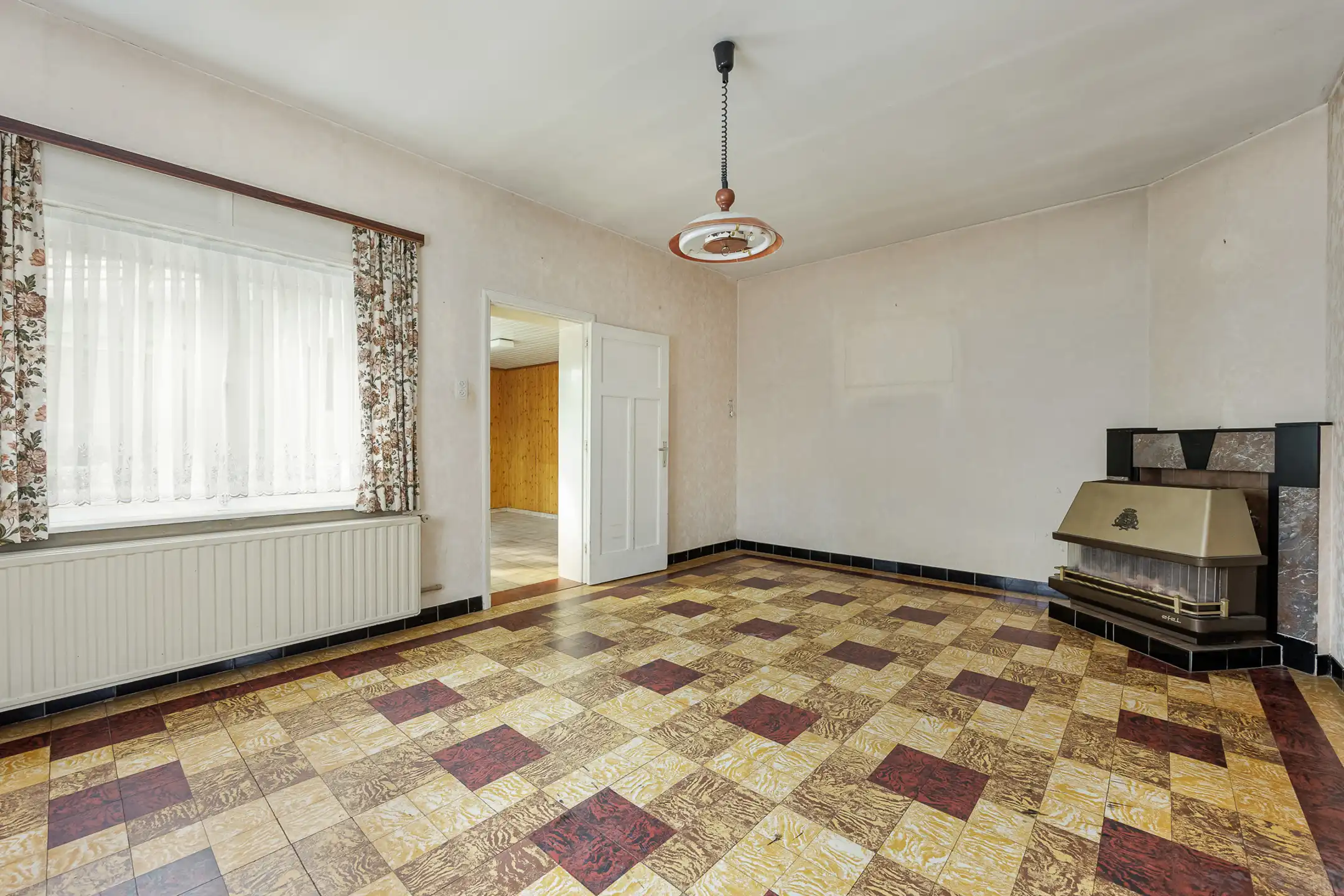 Te renoveren woning op mooi perceel van 1.519 m² (Zuid) foto 8