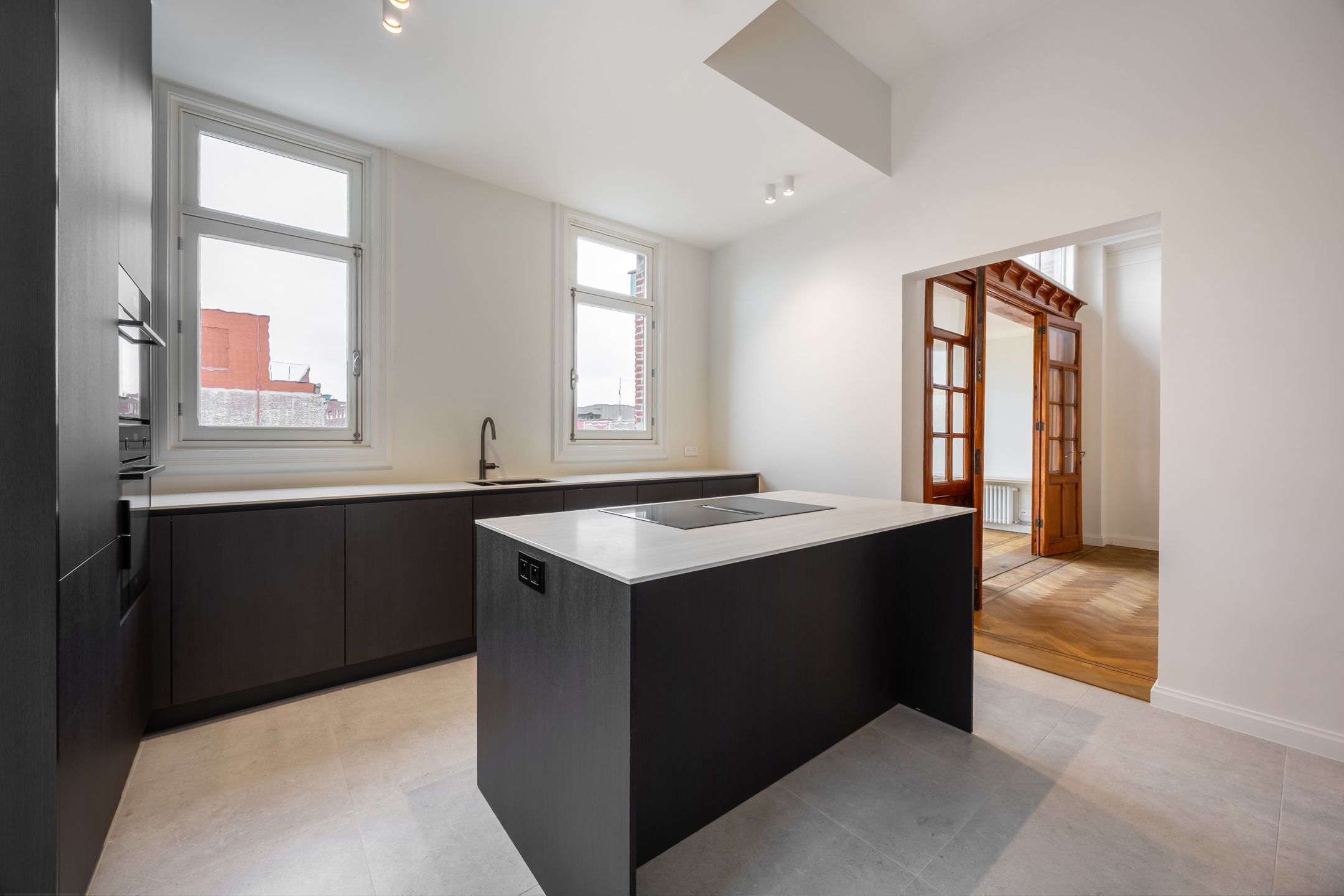 Prachtig 2 slpkappartement in art nouveau pand De Confiserie foto 17