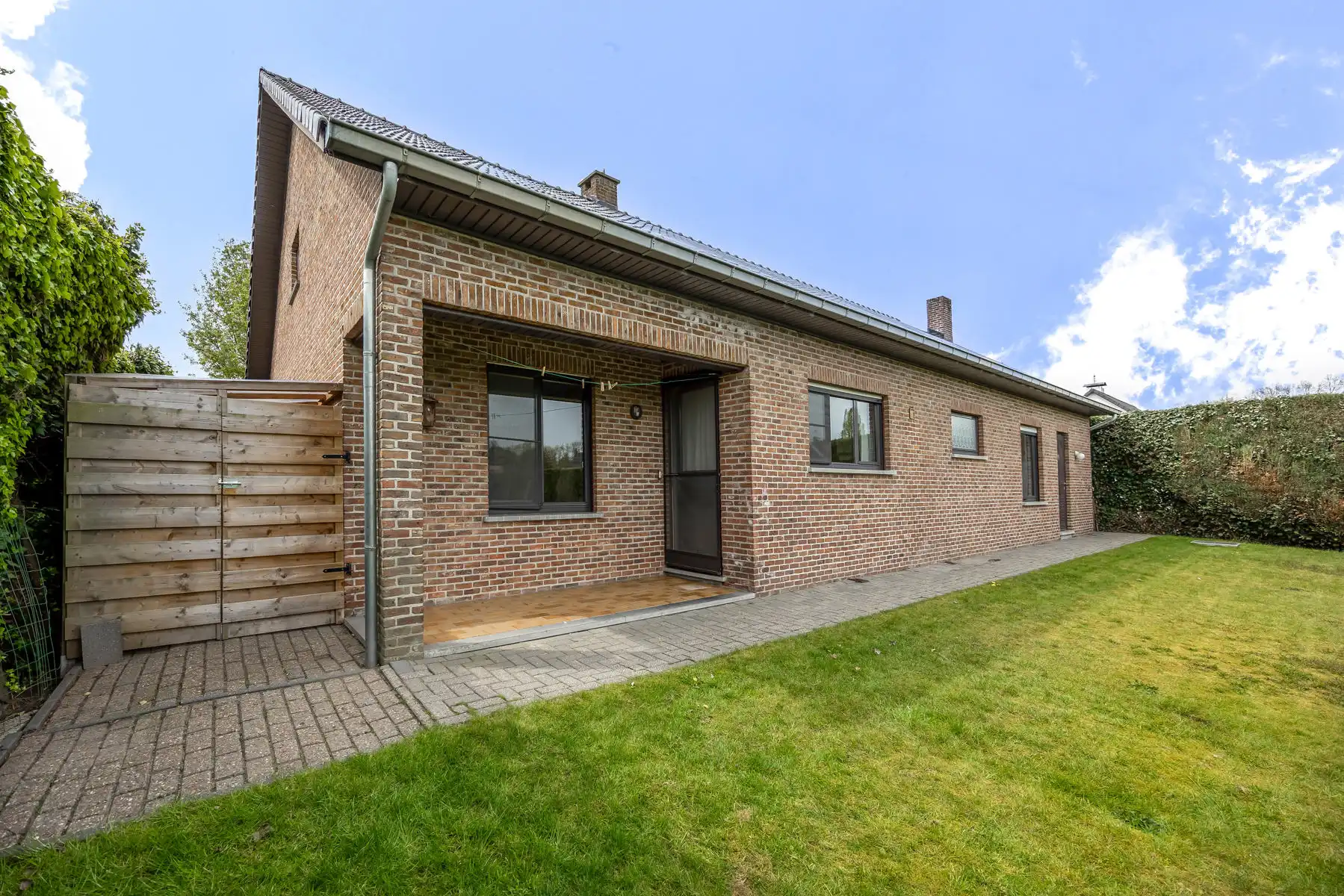 Vrijstaande woning met veel potentieel foto 19