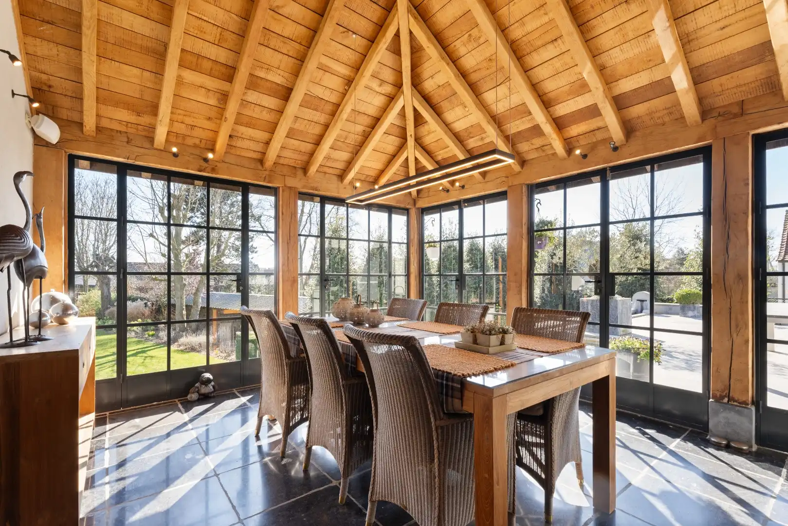 Statige villa gelegen in een rustige wijk in Oostduinkerke foto 16