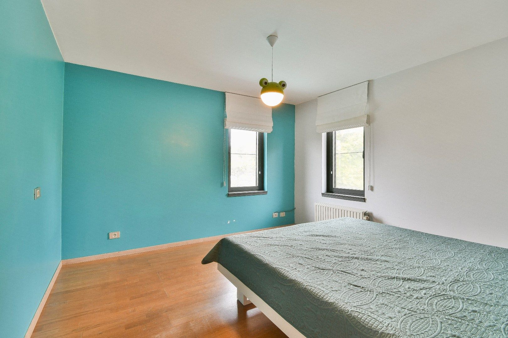 Prachtige Villa met Zwembad in het hartje van Oudenburg Te huur.  foto 17