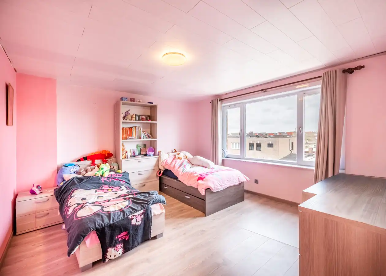 Bel étage, 4 slpk met zonnige tuin en eindeloos potentieel foto 16