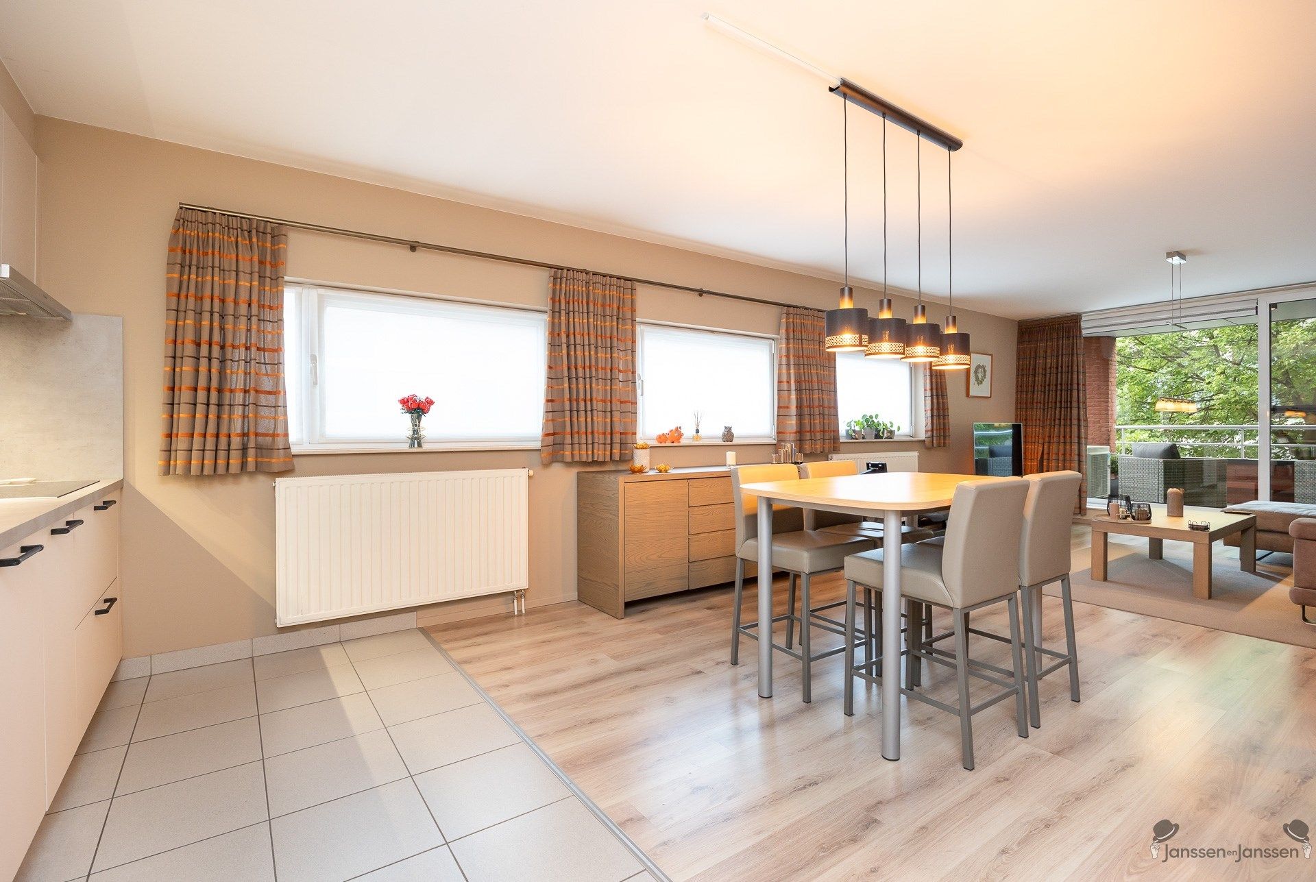 Duplex appartement met 3 slpkmrs foto 2