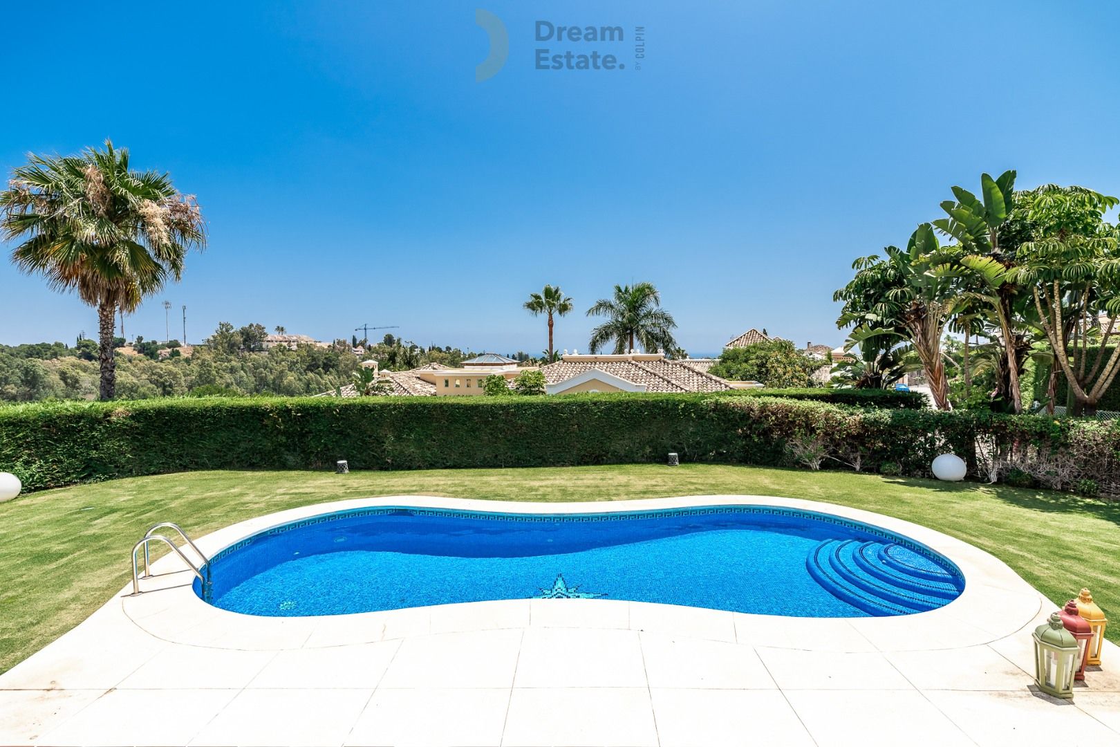 Villa met mooi uitzicht op de bergen en zee te Nueva Andalucia, Marbella foto 2