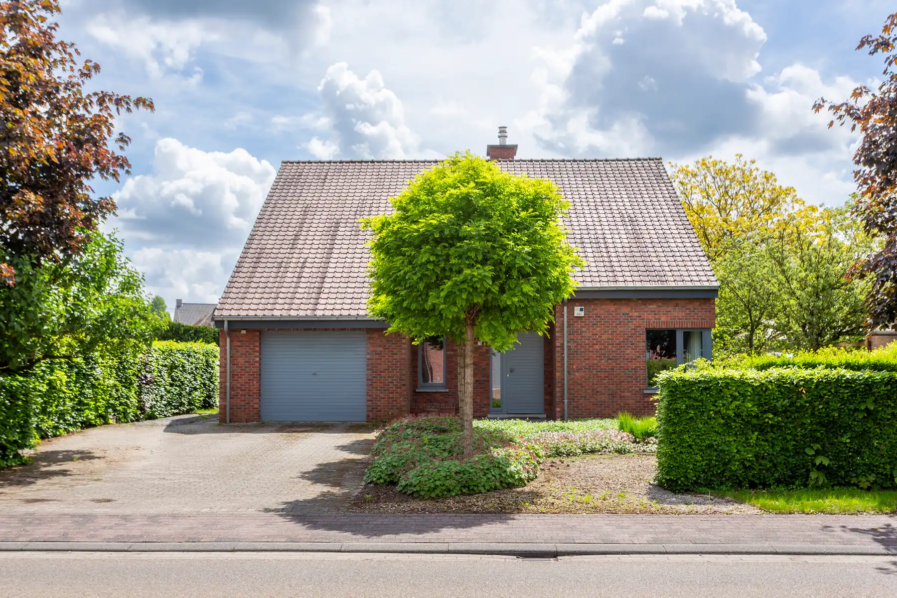 Ruime gezinswoning met zonnige tuin op toplocatie! foto 23