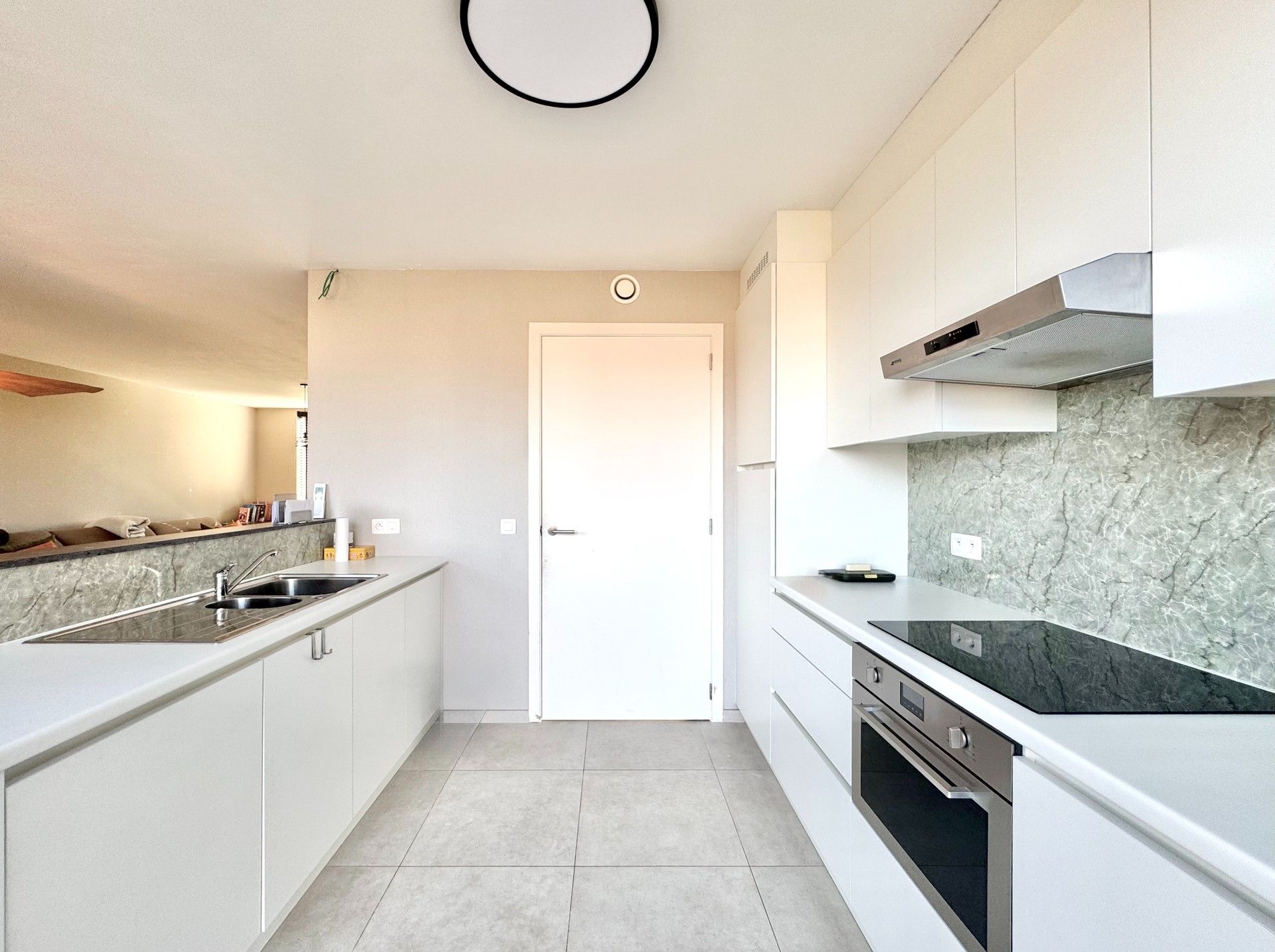 HOB MET 3 KAMERS, TUIN EN CARPORT - 425 m² foto 16