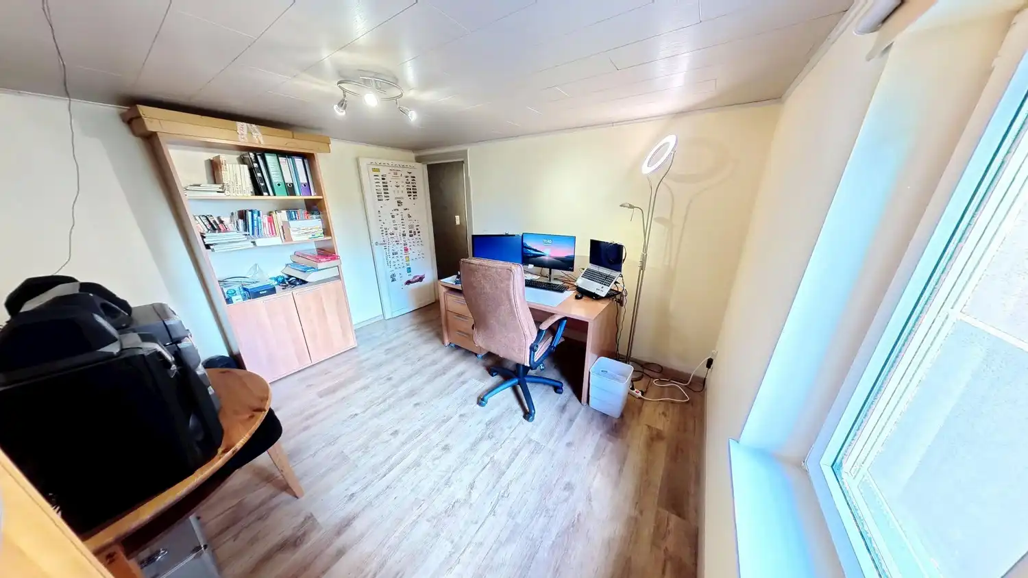 Ruime woning met mogelijkheid tot 4 slaapkamers! foto 15