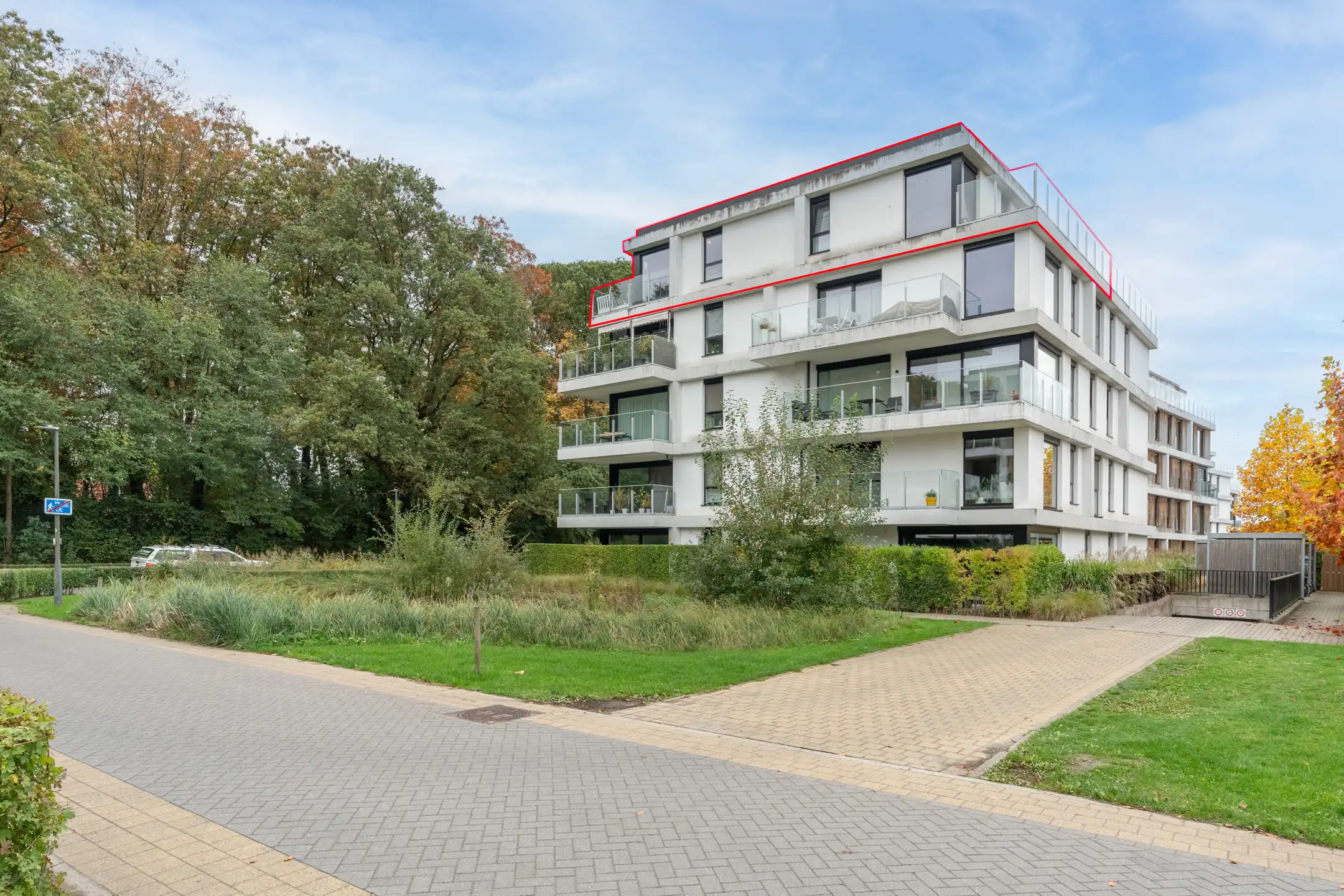 Energiezuinig penthouse met ruim terras en 2 autostaanplaatsen. foto 25