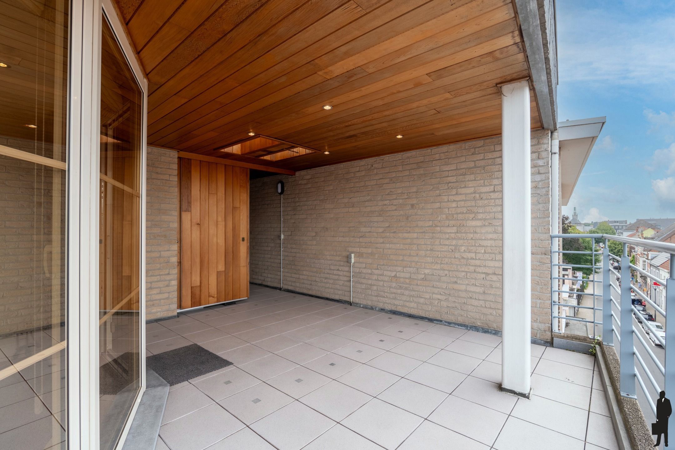 Lichtrijk appartement van ca. 147 m² met 3 slaapkamers foto 10