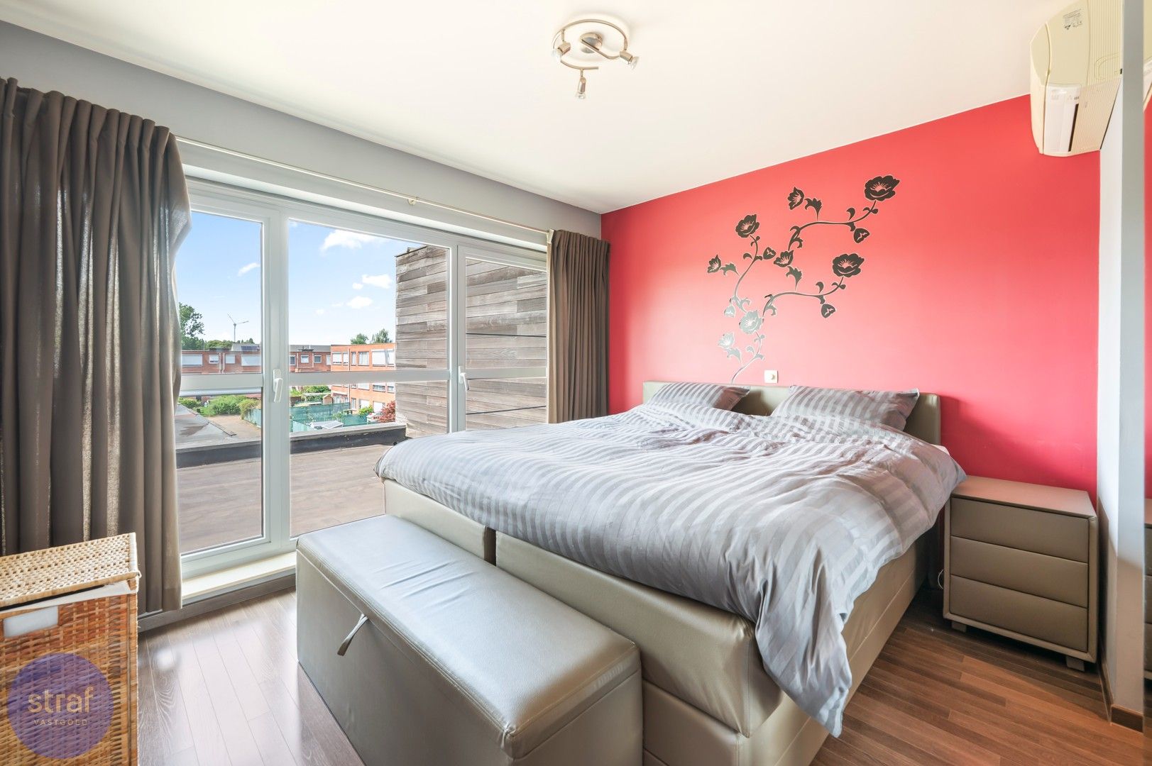 Energiezuinige woning met zonnepanelen en 3 slaapkamers/ 2 badkamers foto 10