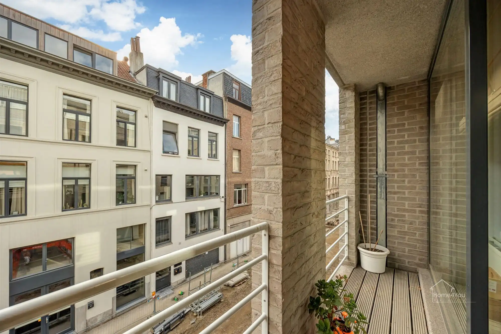Stijlvolle en lichtrijke woning met 2 slaapkamers op zuid. foto 10
