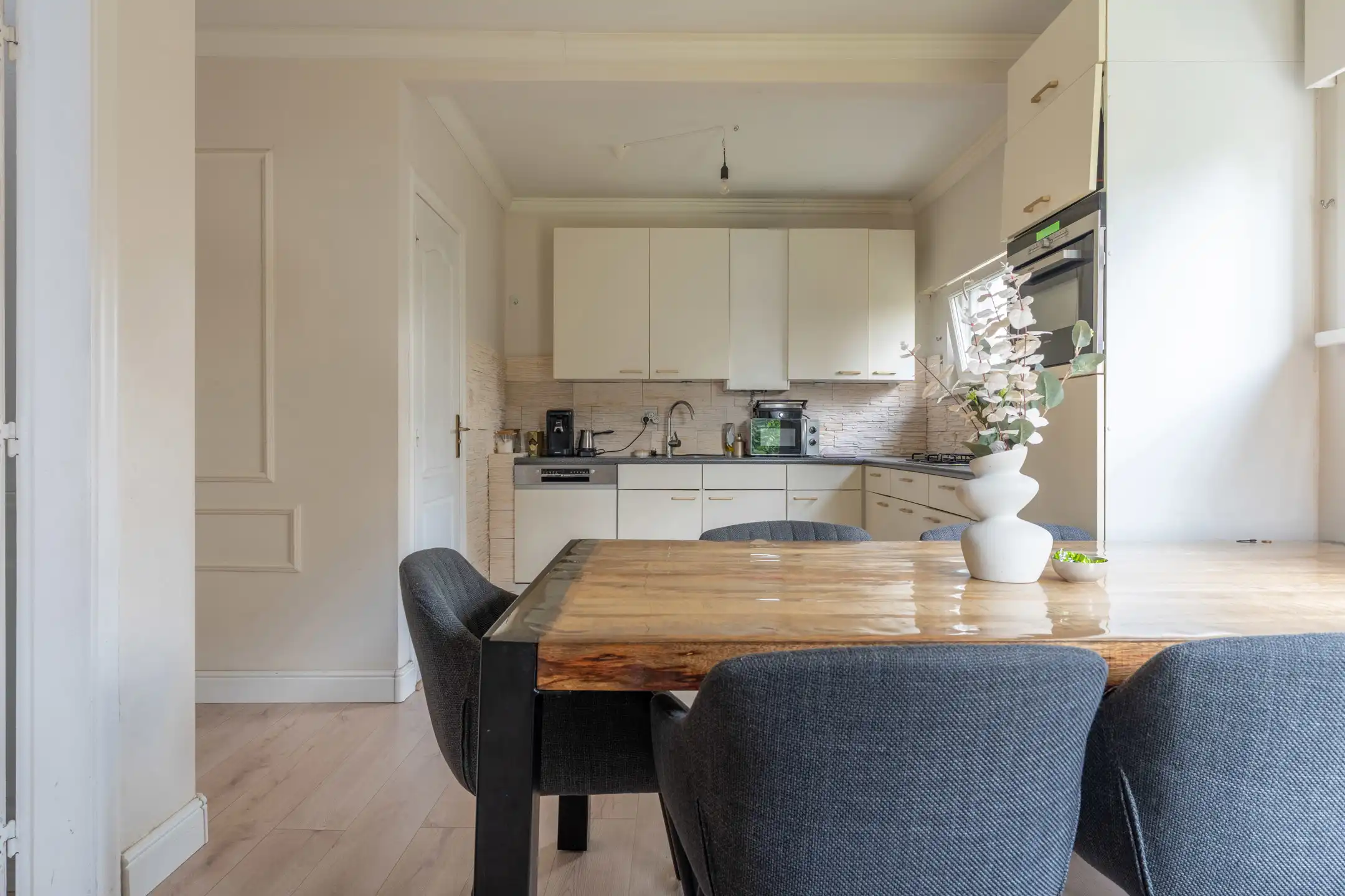 Zeer gunstig gelegen woning met 3/4 slaapkamers op 640 m² foto 7